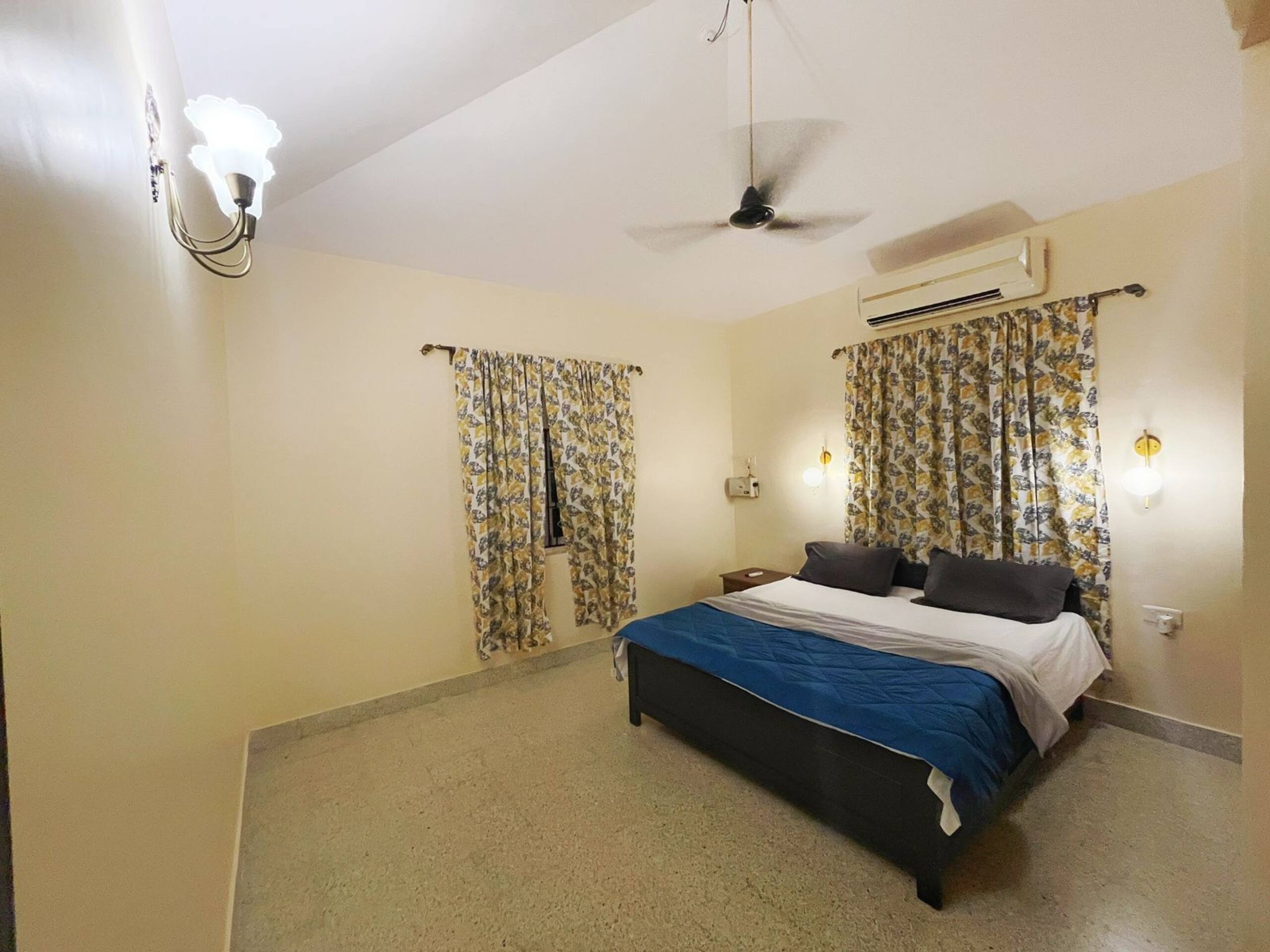 Coastal Paradise~ 3BHK w/Bbq, 3 mins from Beach 27