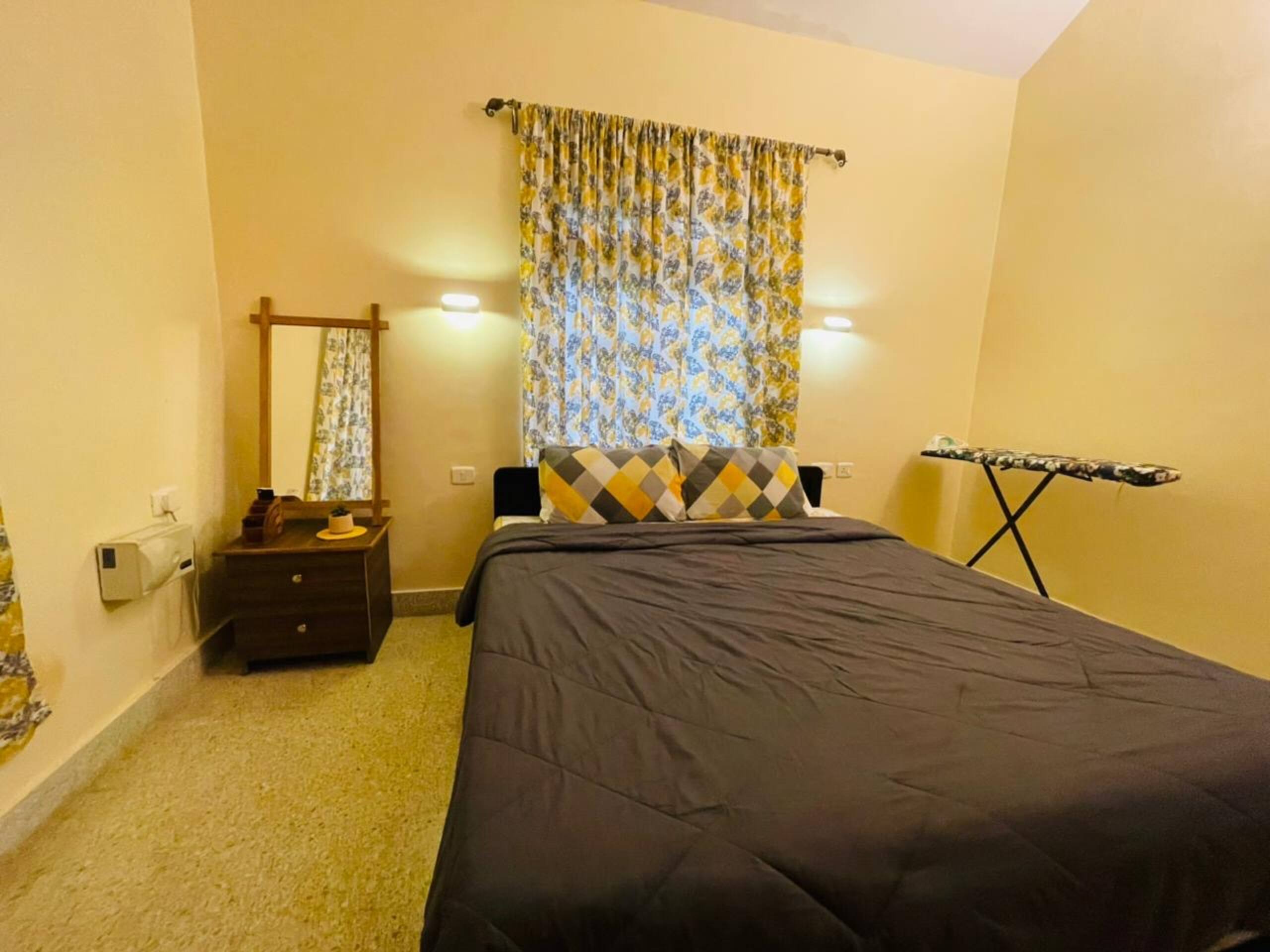 Coastal Paradise~ 3BHK w/Bbq, 3 mins from Beach 31
