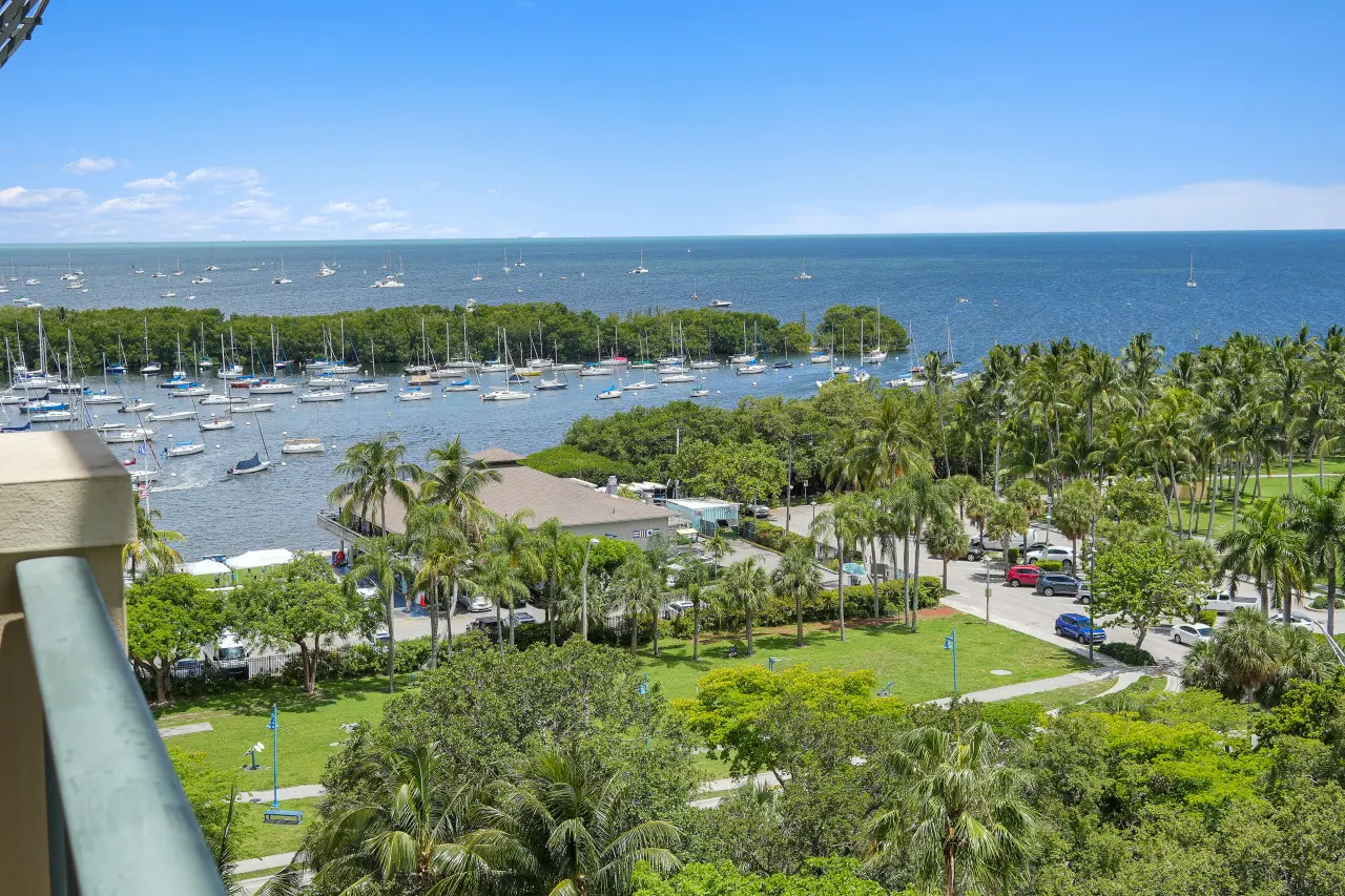 SF Ocean View 2BD/2Bth @ Hotel IN Coconut Grove 19