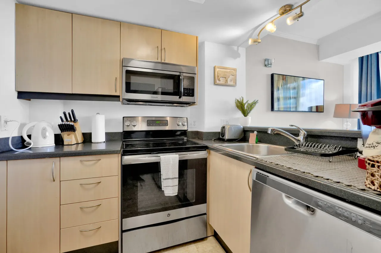 SF Ocean View 2BD/2Bth @ Hotel IN Coconut Grove 6