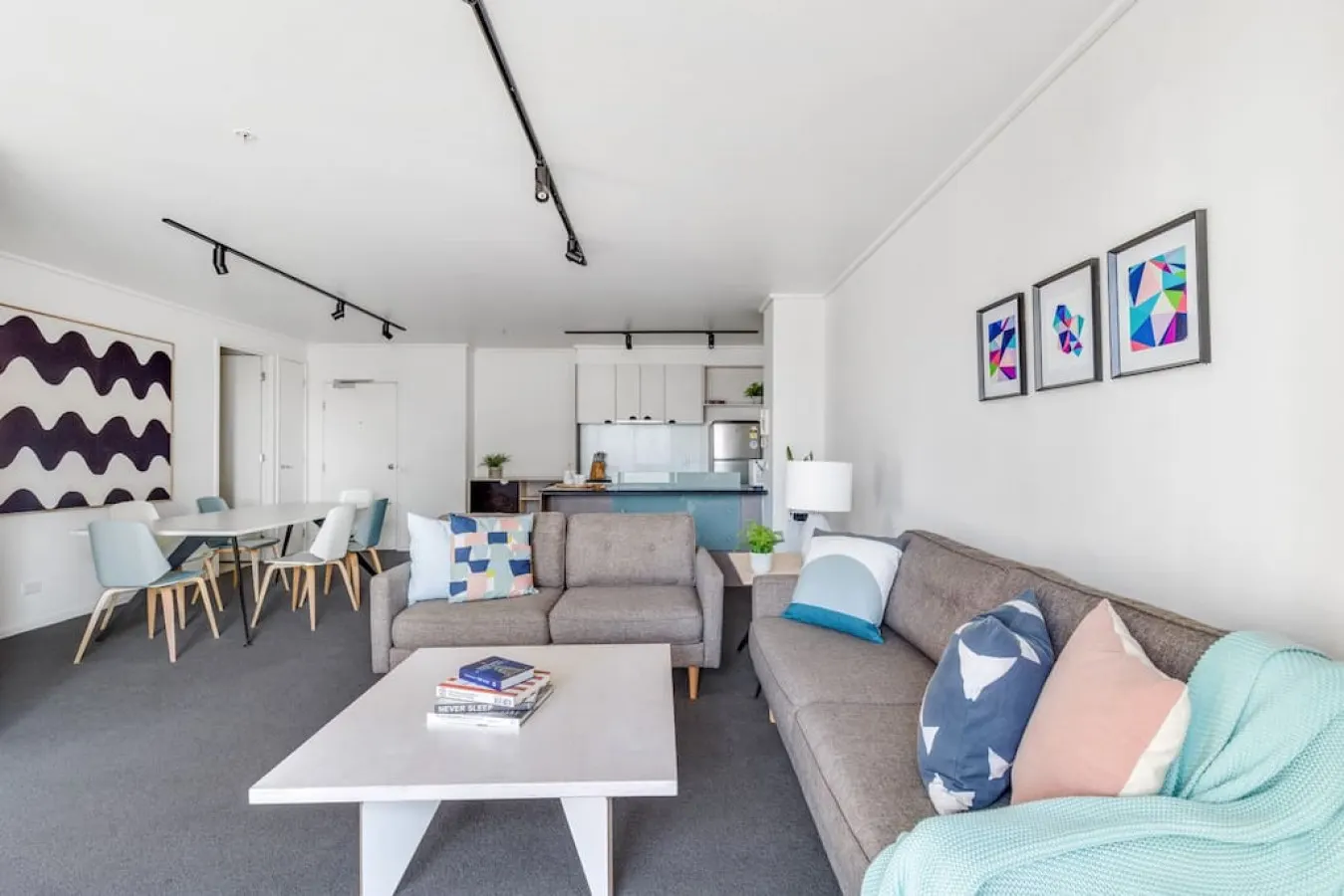 Abby: 2 Bed, 2 Bath Apartment with 3 Queen Beds 2