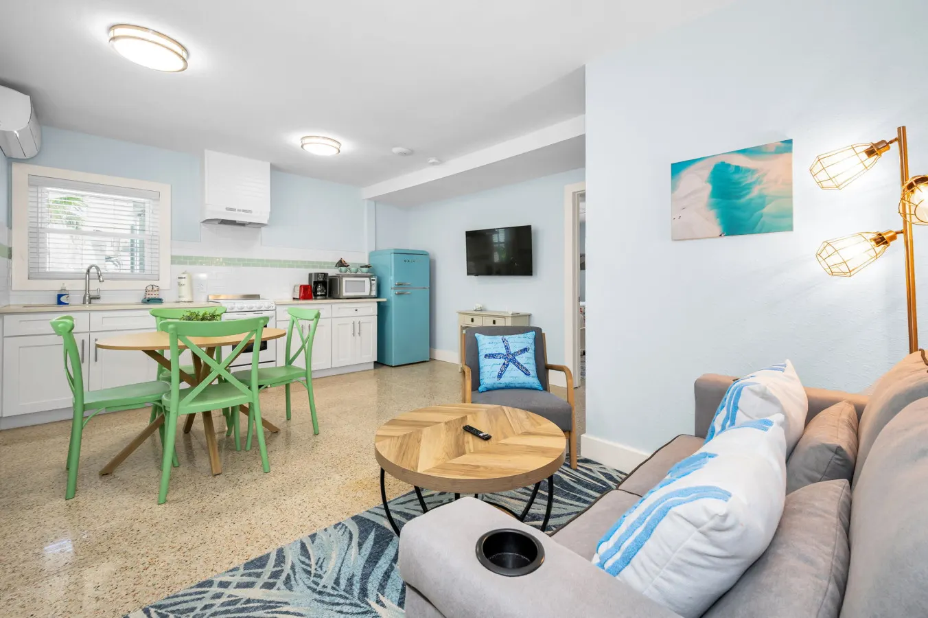 Poolside Suite Double — photo 4
