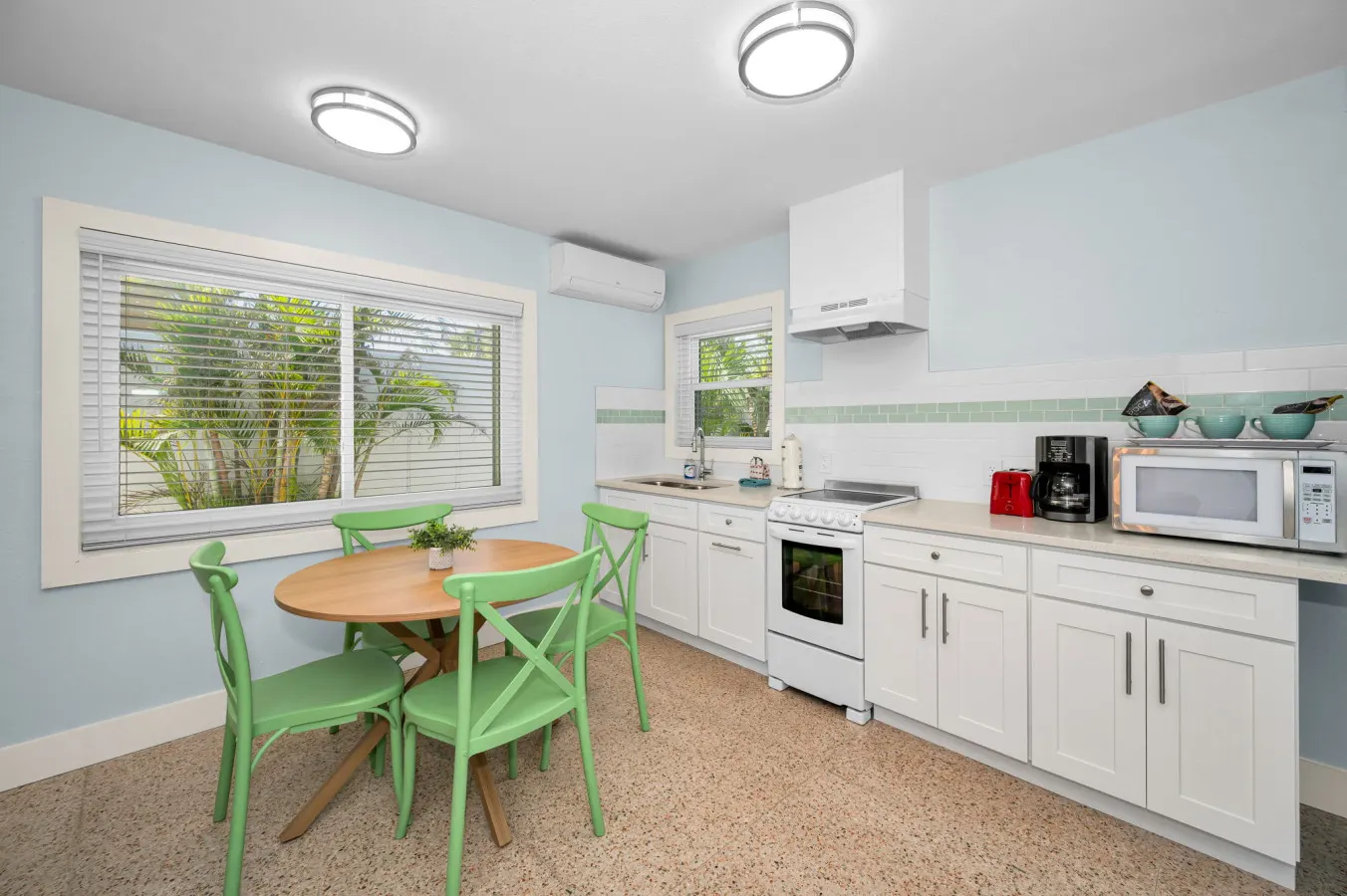 Poolside Suite Double — photo 5