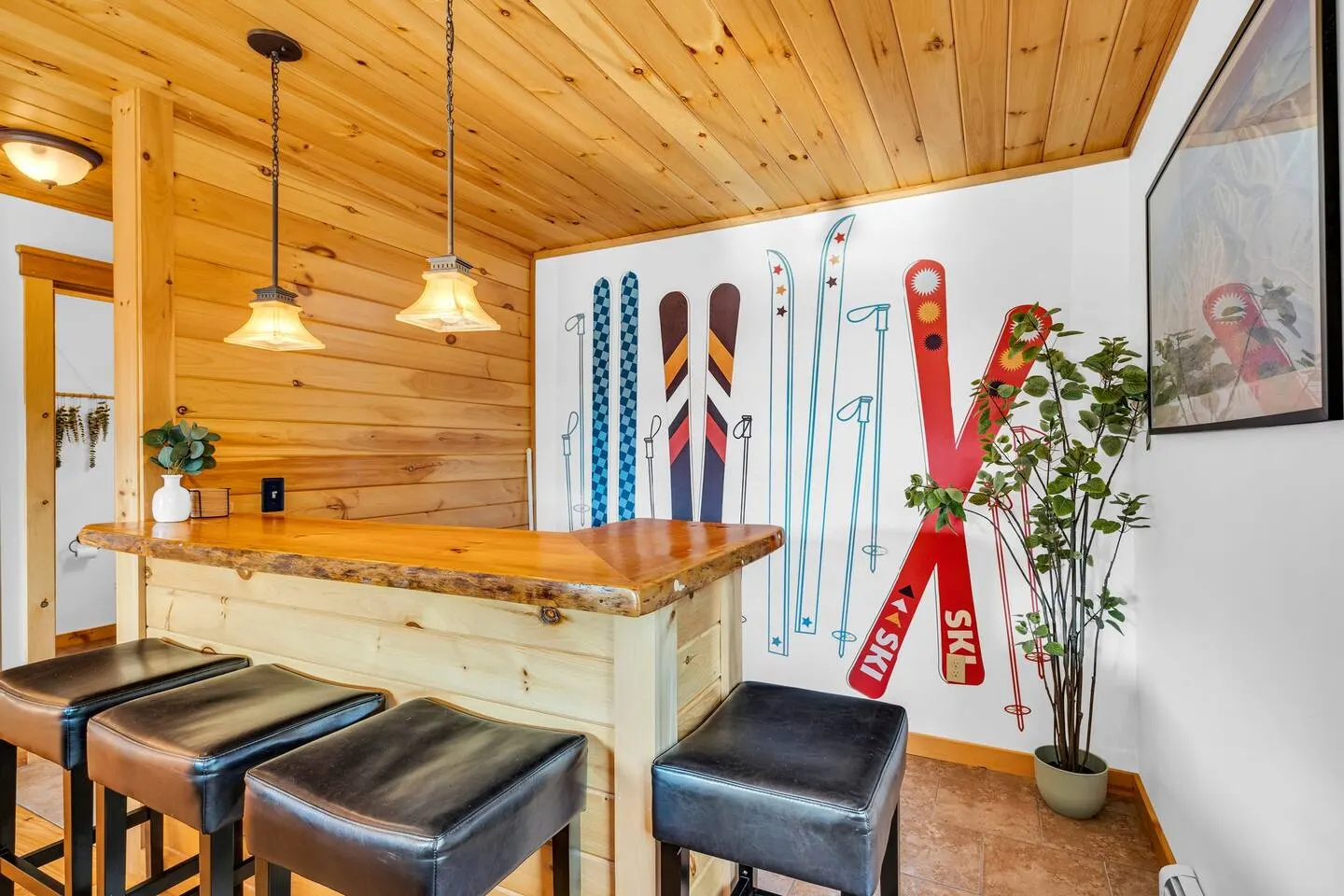 Mountain View Chalet with Hot Tub and Game Room 11