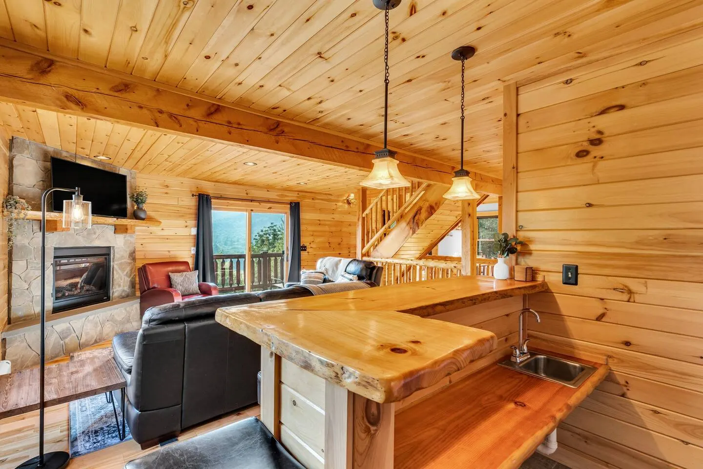 Mountain View Chalet with Hot Tub and Game Room 12