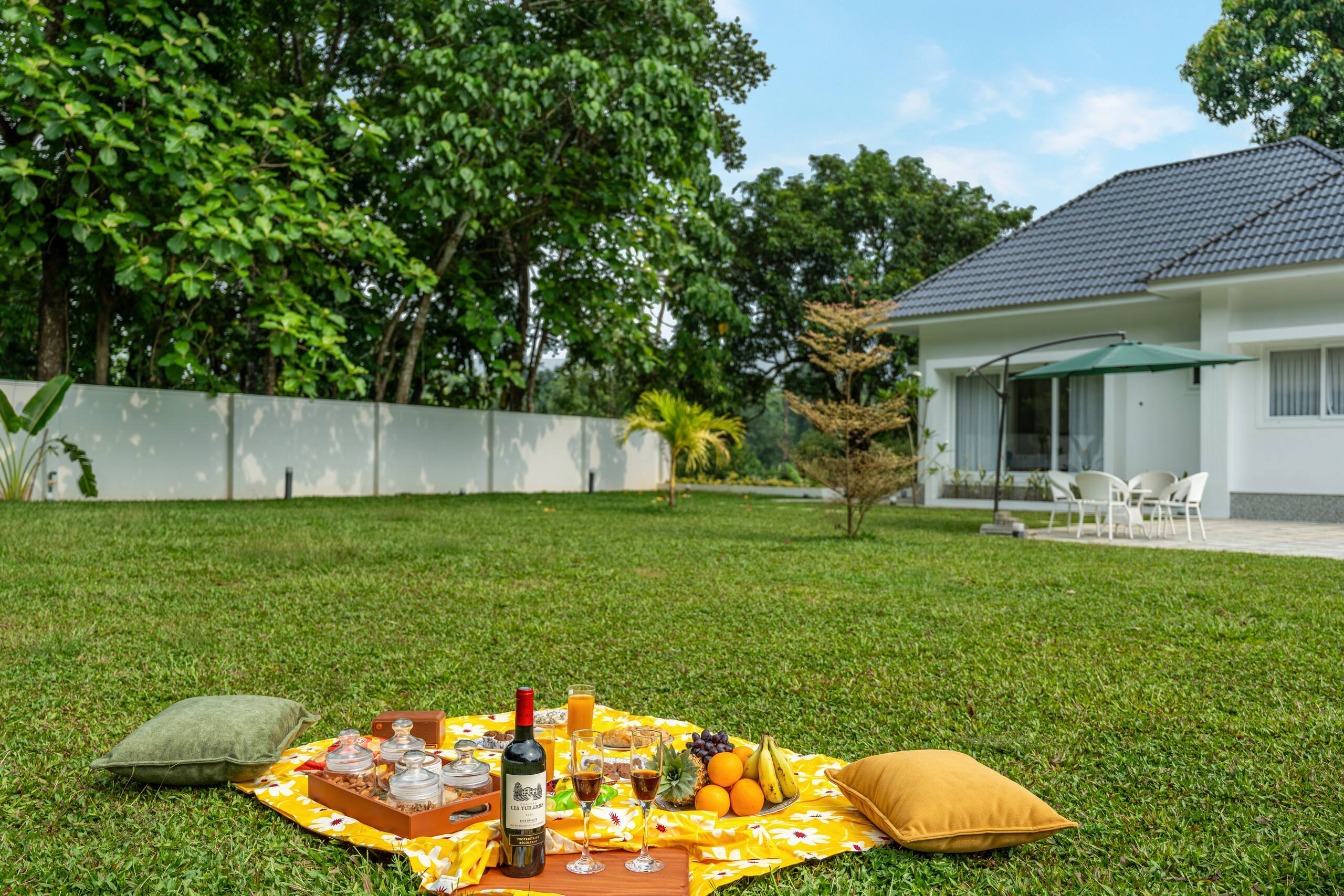 Le Jardin Luxury Pool Villa, Kochi - Munnar route 28