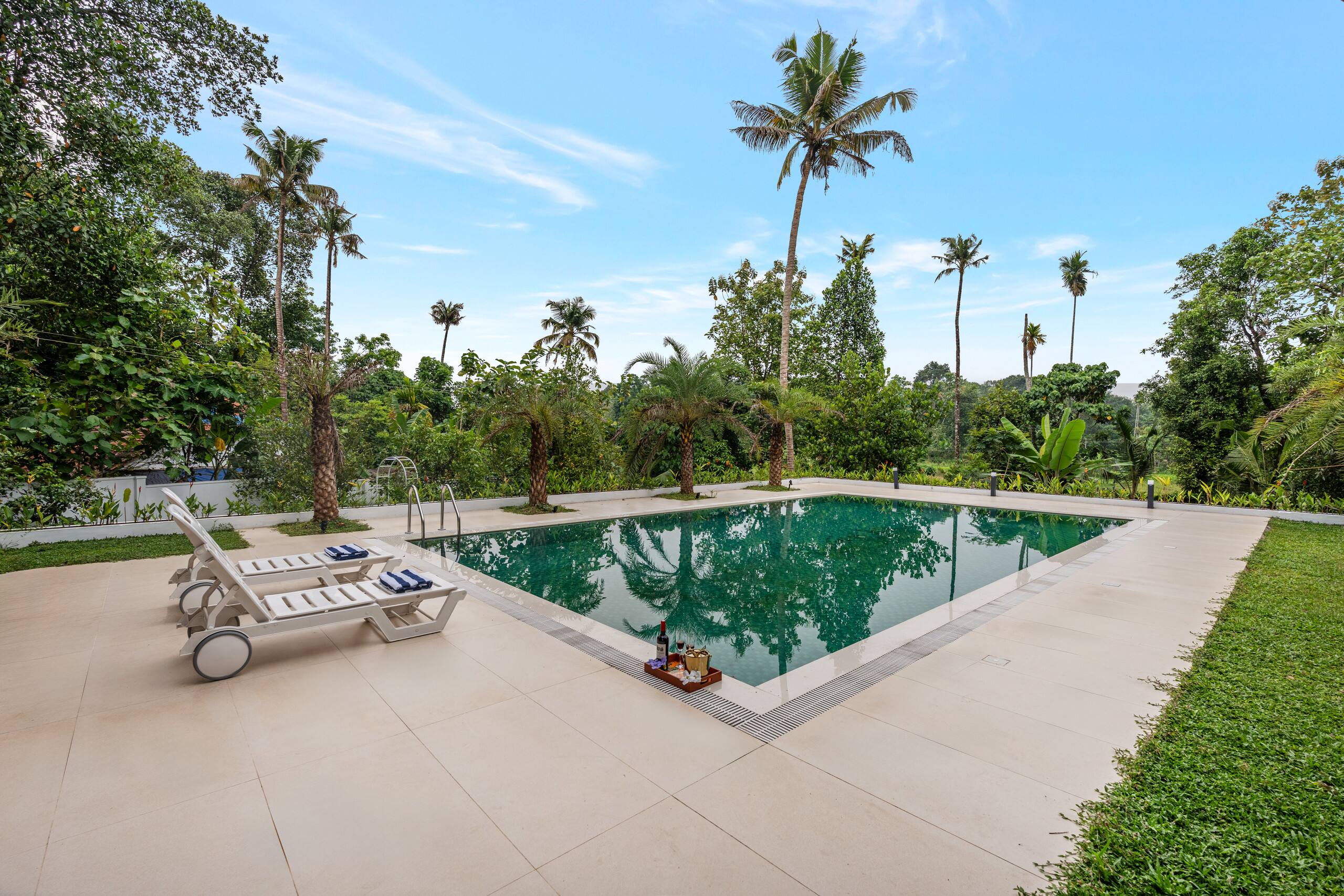 Le Jardin Luxury Pool Villa, Kochi - Munnar route 29