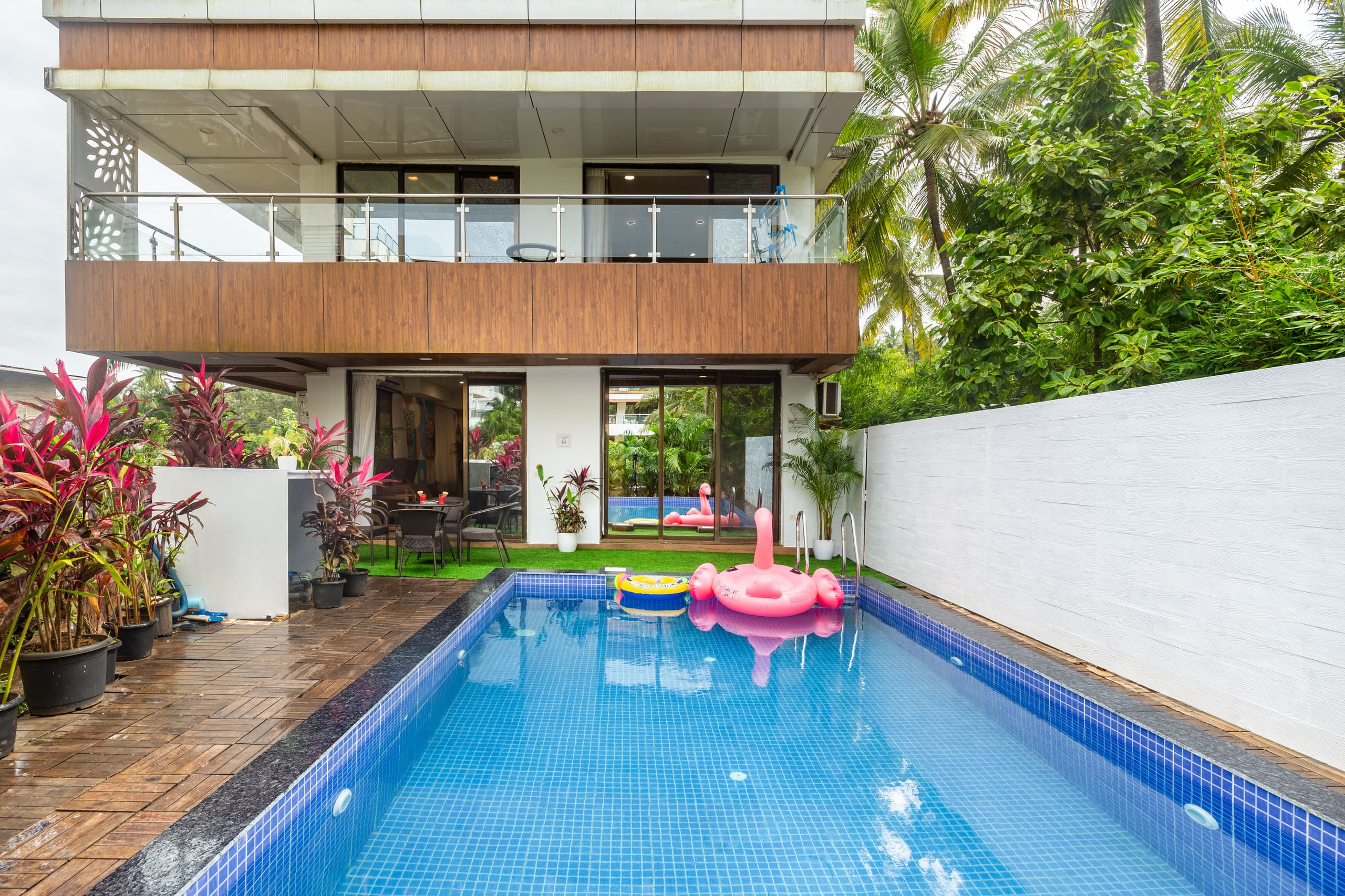 Halo by AlohaGoa - 3 BHK Pvt Pool Villa - Anjuna