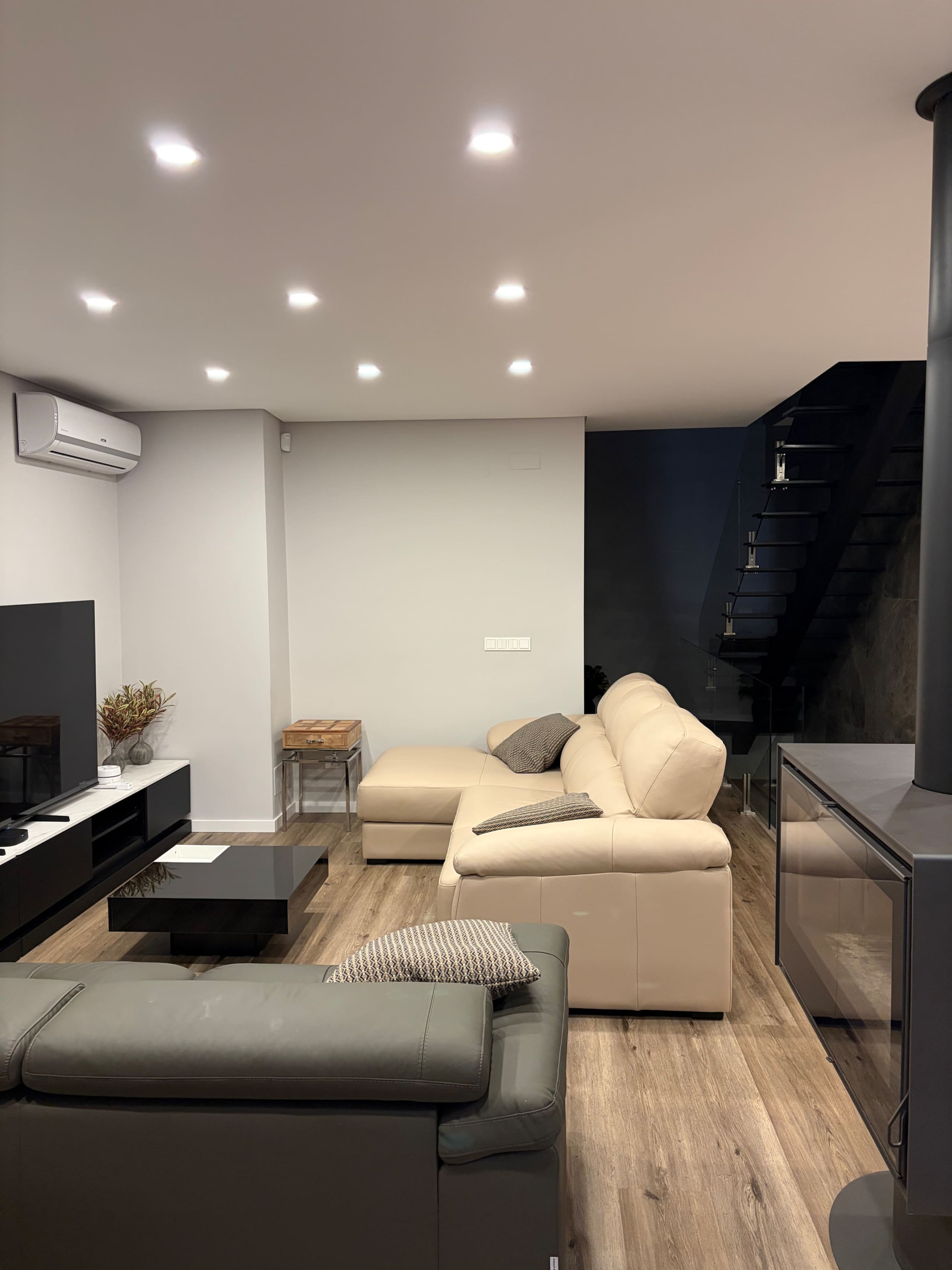 Almada Private Pool Villa 15