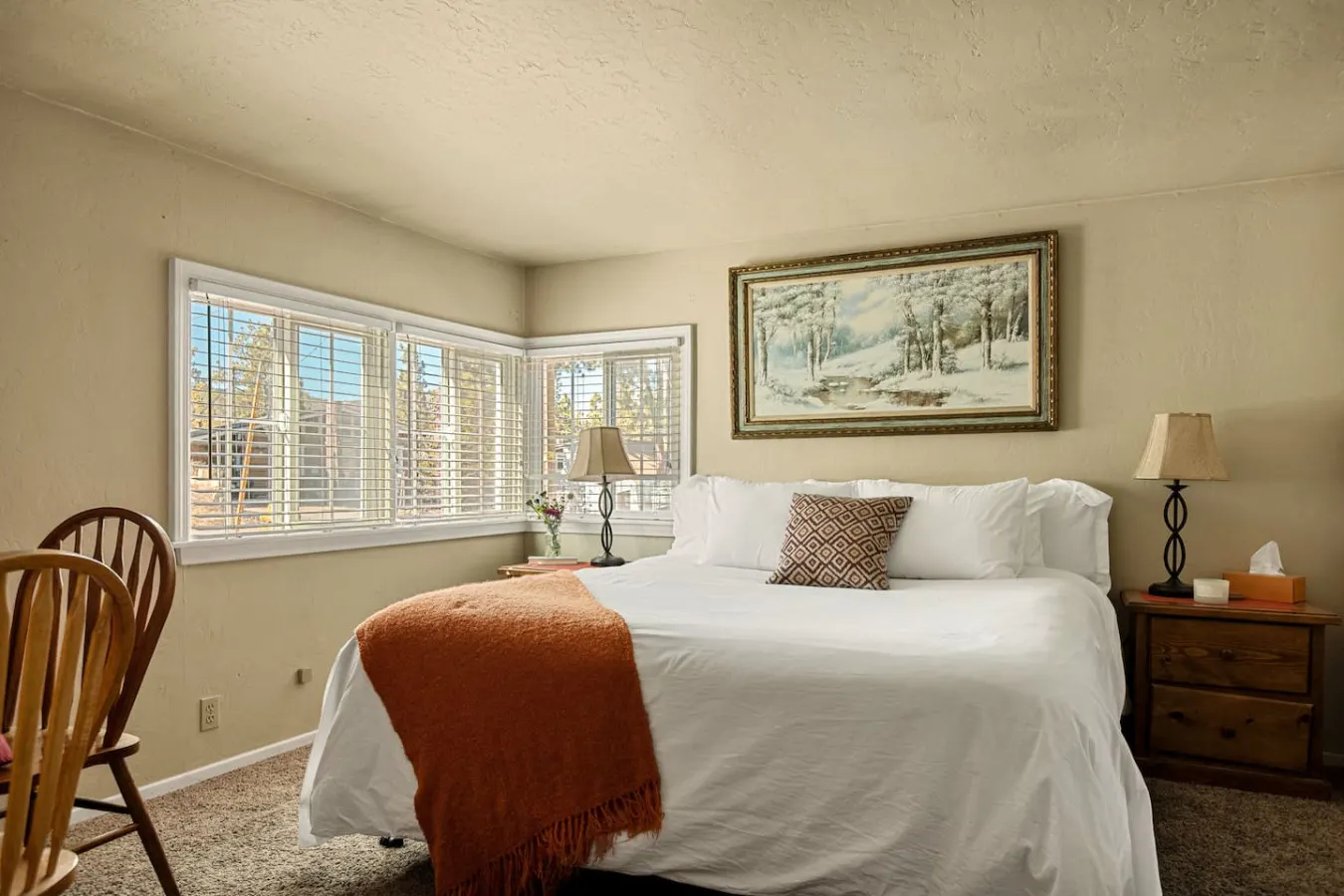 Snuggle Down Cottage, near Village w Mtn Views 17