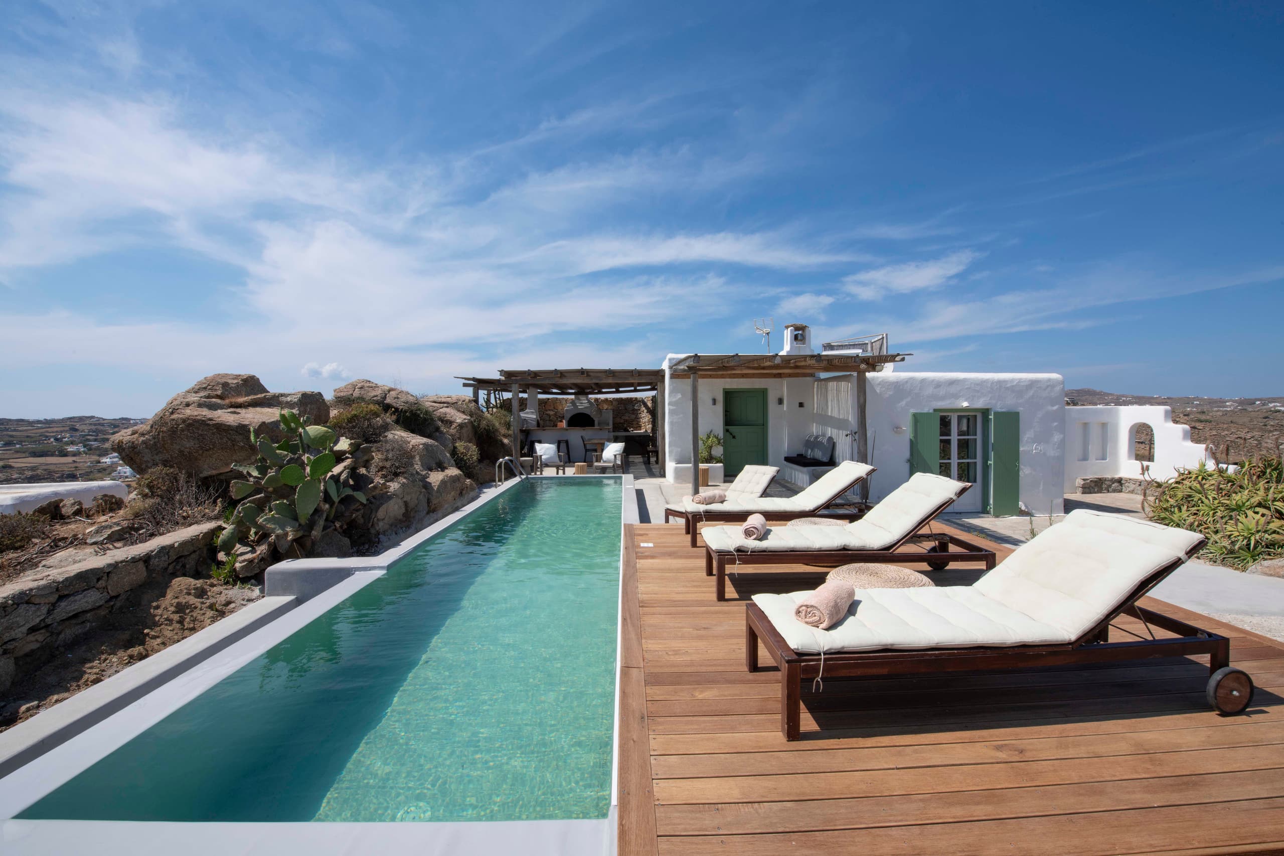 Boho House: Charming villa, pool and sunset views 1
