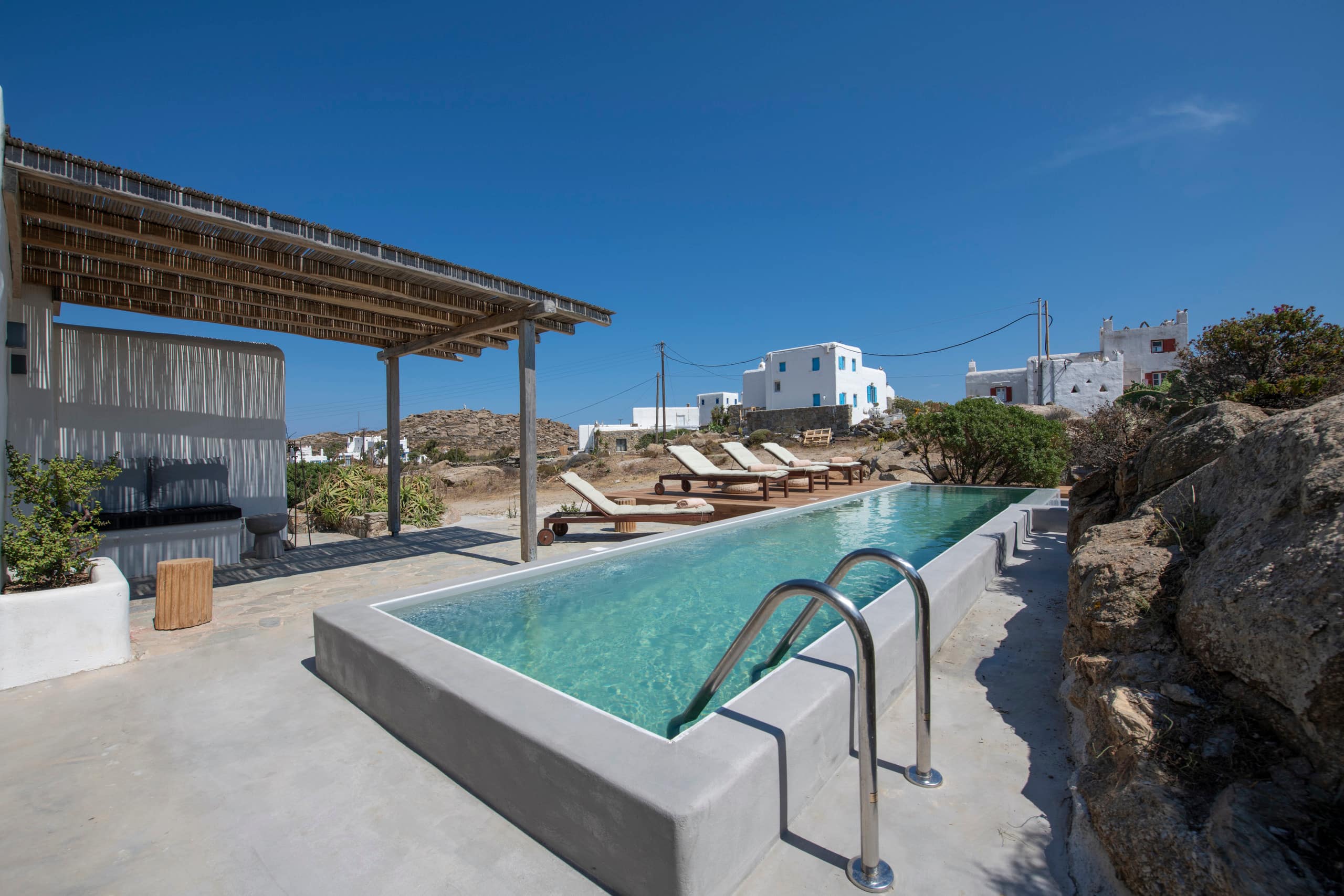 Boho House: Charming villa, pool and sunset views 6