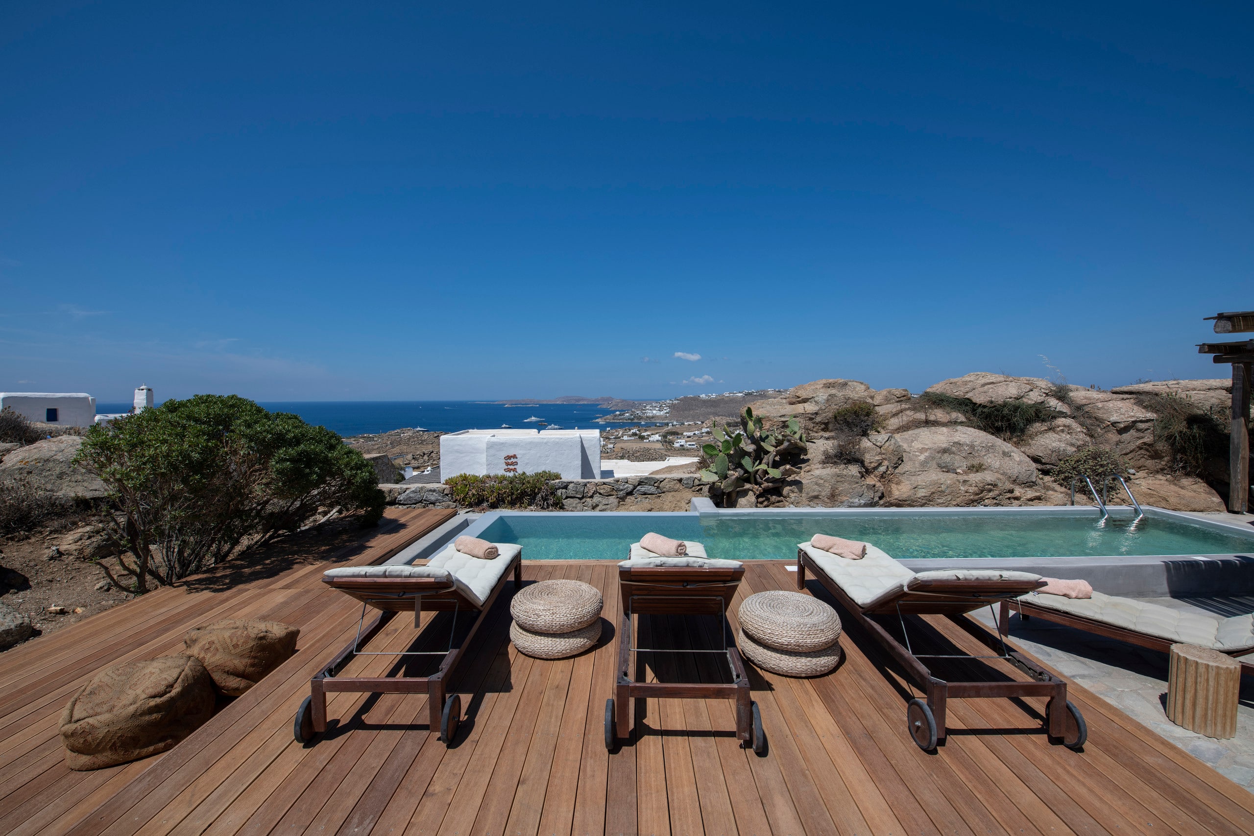 Boho House: Charming villa, pool and sunset views 26