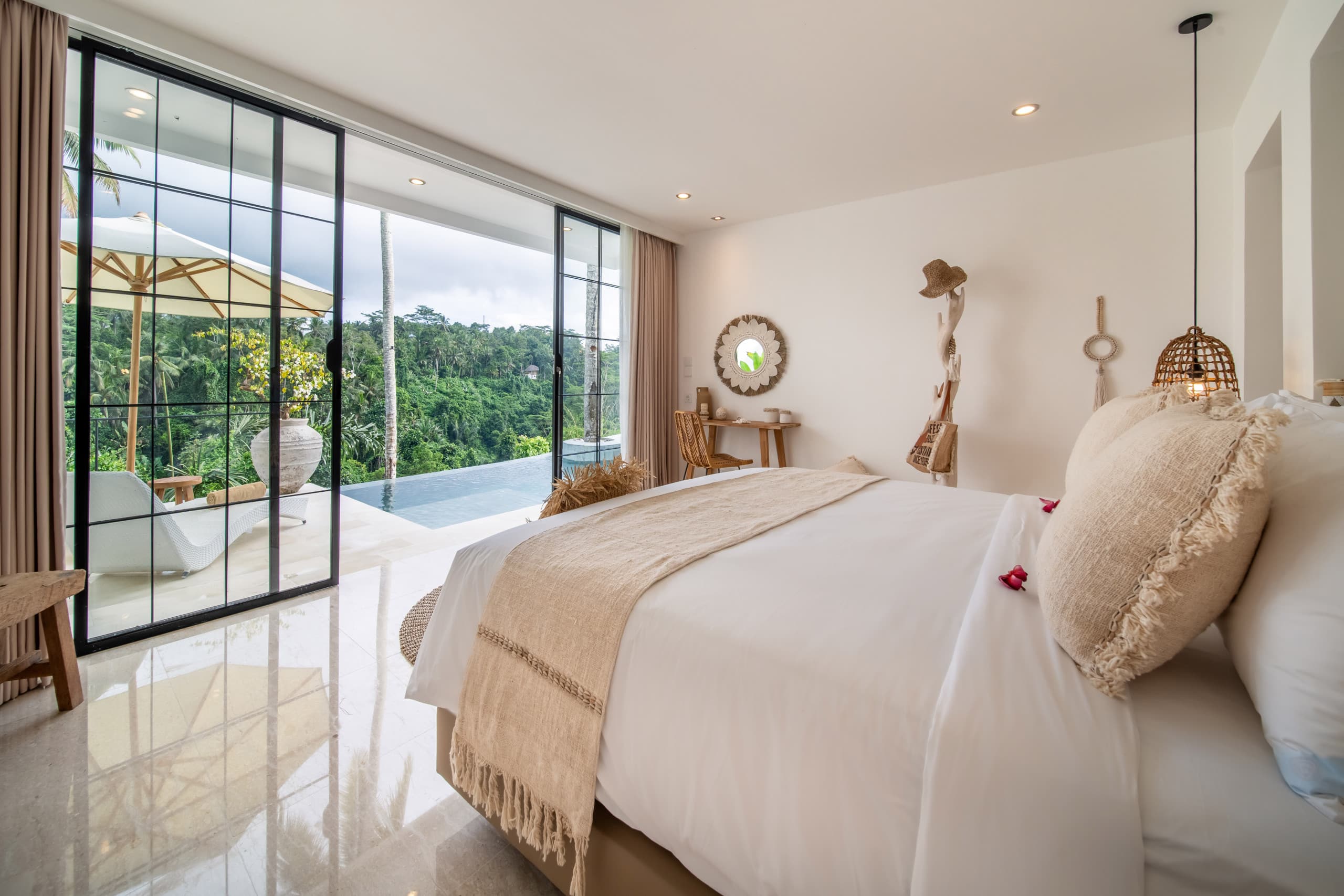 2 Infinity Pools • Jungle Paradise • Ubud 4br Vill 18