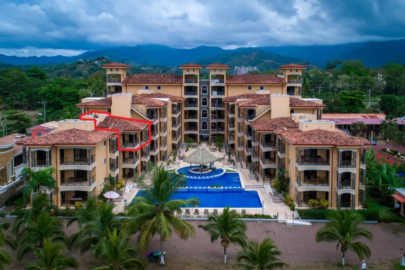 OCEAN VIEWS! Beachfront penthouse! Concierge included — photo 4