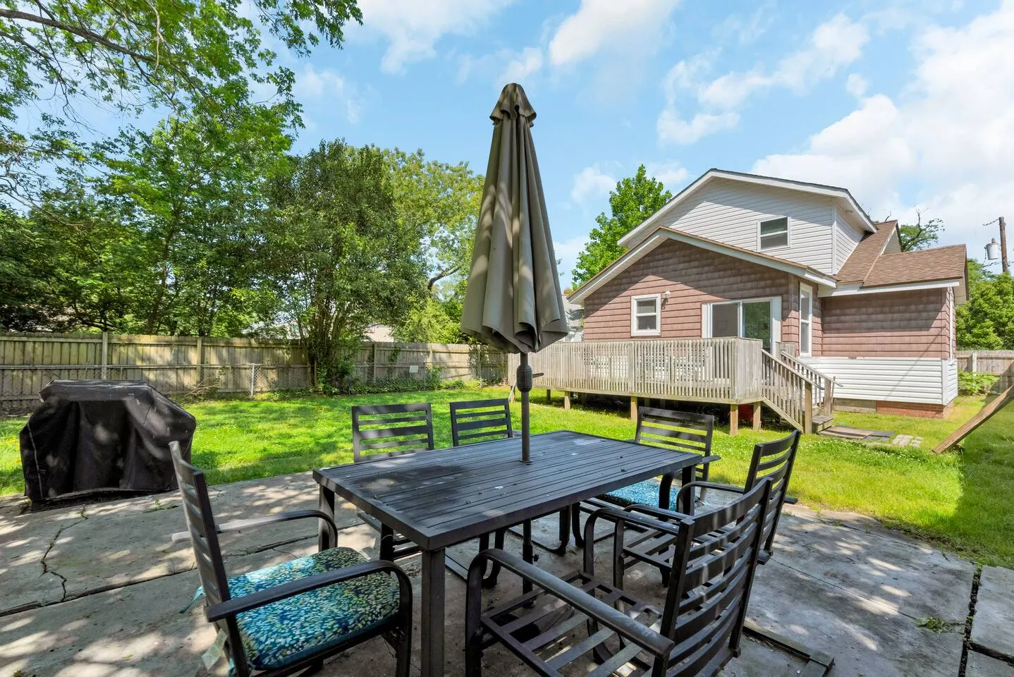 Norfolk Family Retreat - Fenced Yard & Patio 5