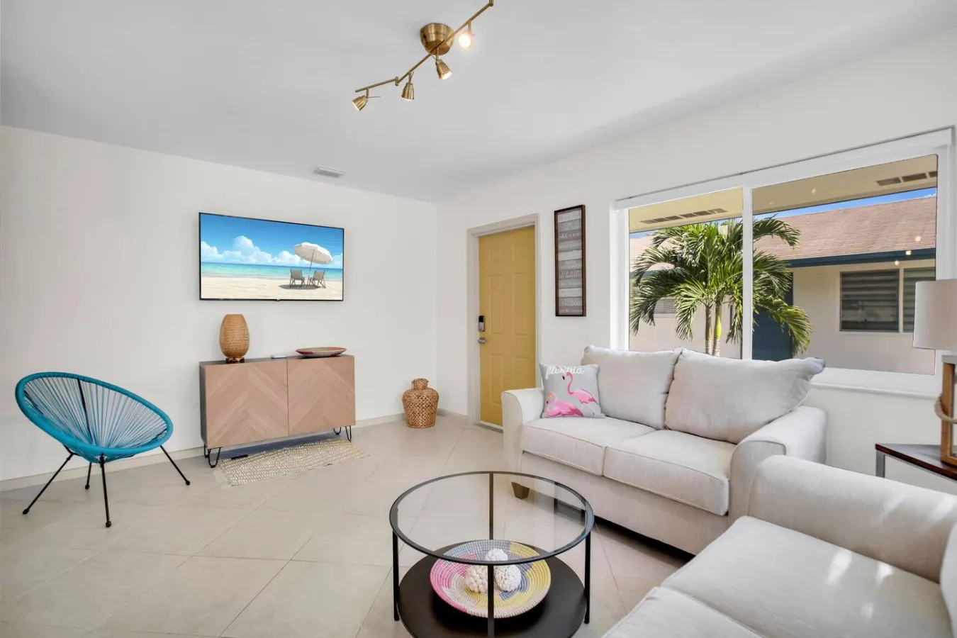 LoKal Rentals 4AB - Paradise villa 9