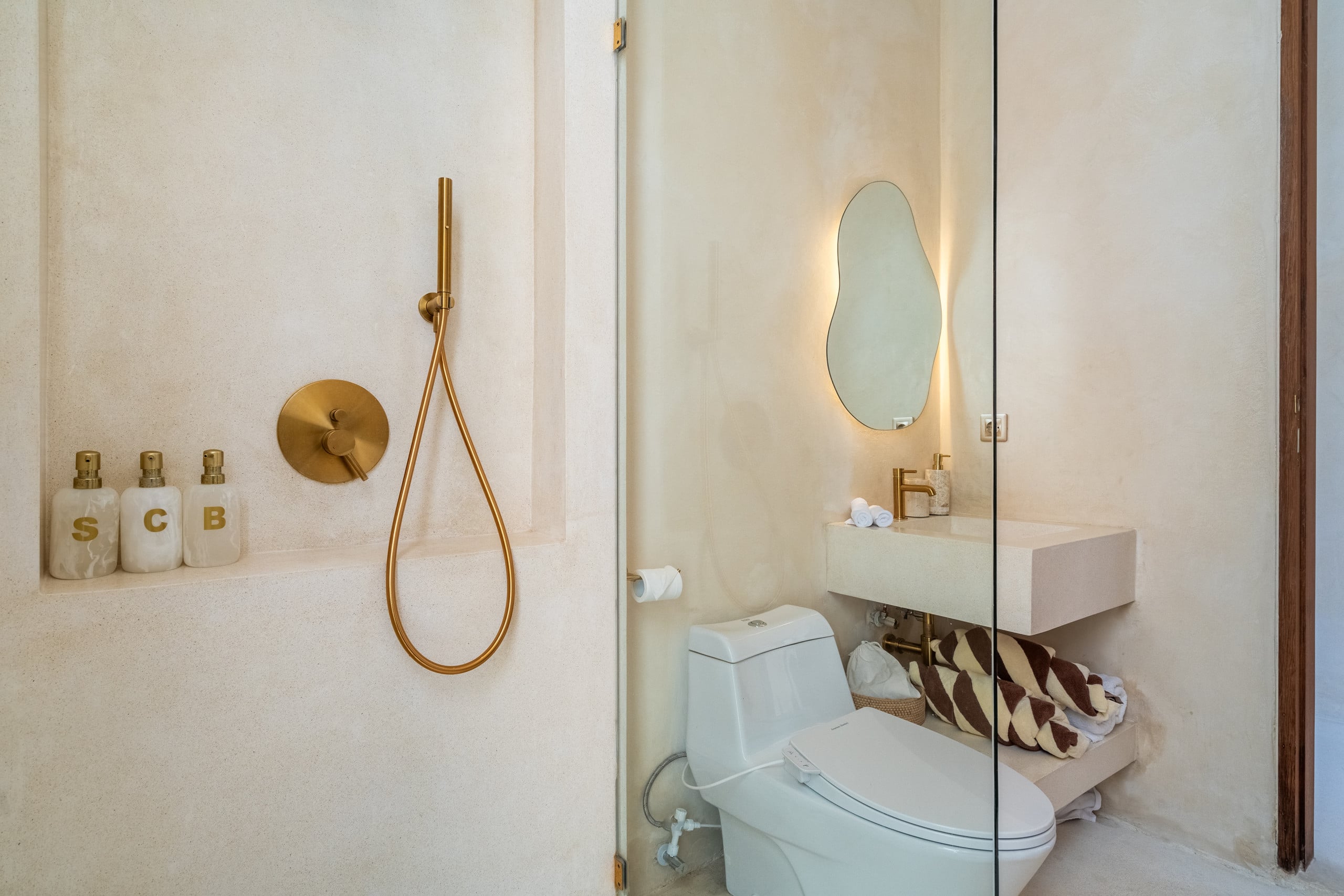 Casa Admire Villas: Chic 1-BR Villa Bali 18