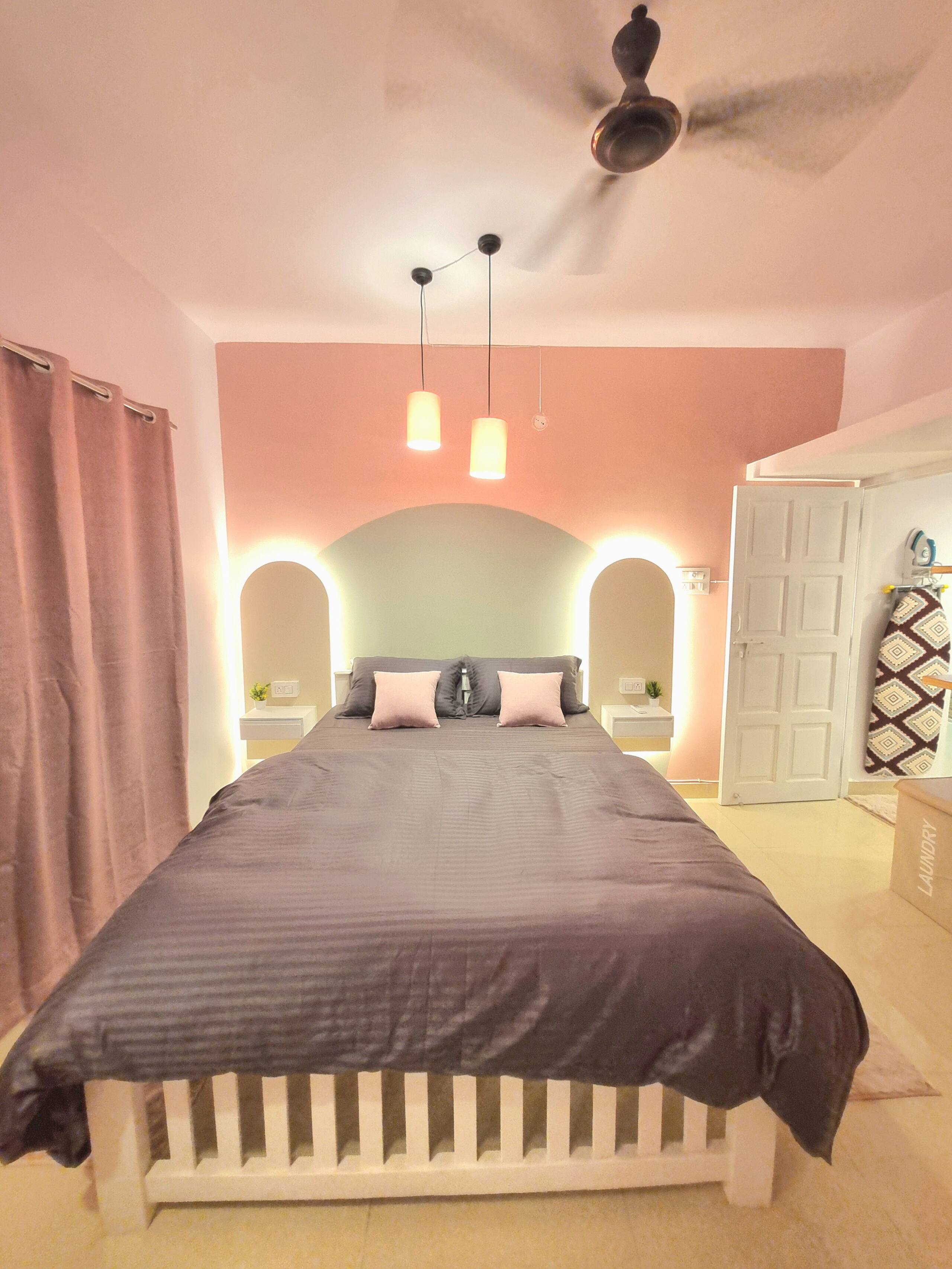 M Pink Palace - BohoBoutique 2BHK 1