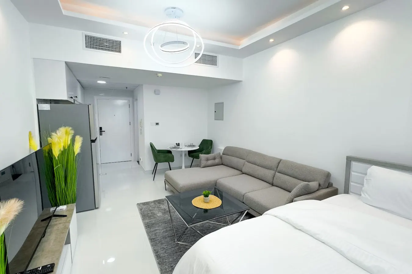 Dubai Marina - Stylish Studio Apartment 6