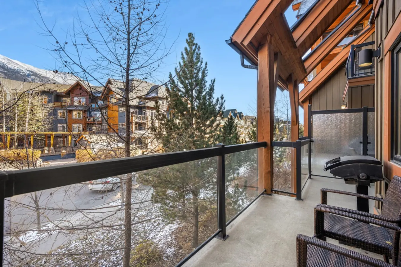 Elegant Mountain Retreat Pool and Hot Tub 1
