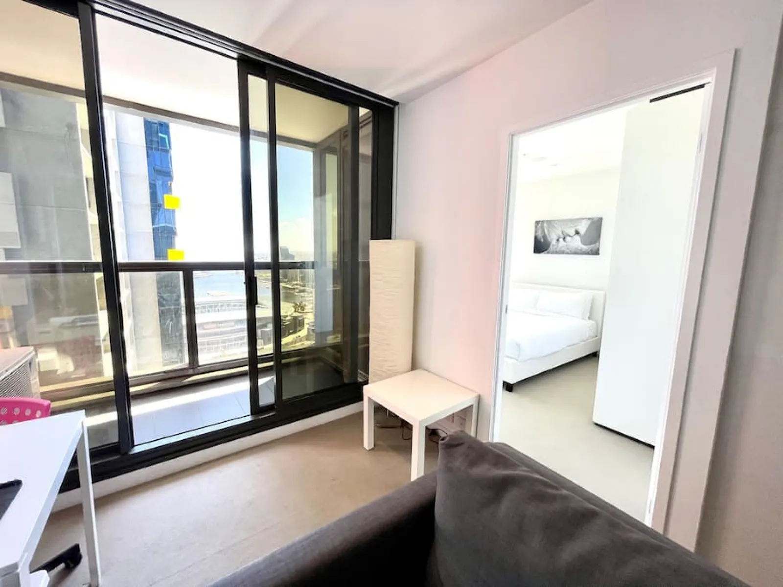 UNALLOCATED 2 Bedroom UWS Amazing location with easy reach to everything! 10