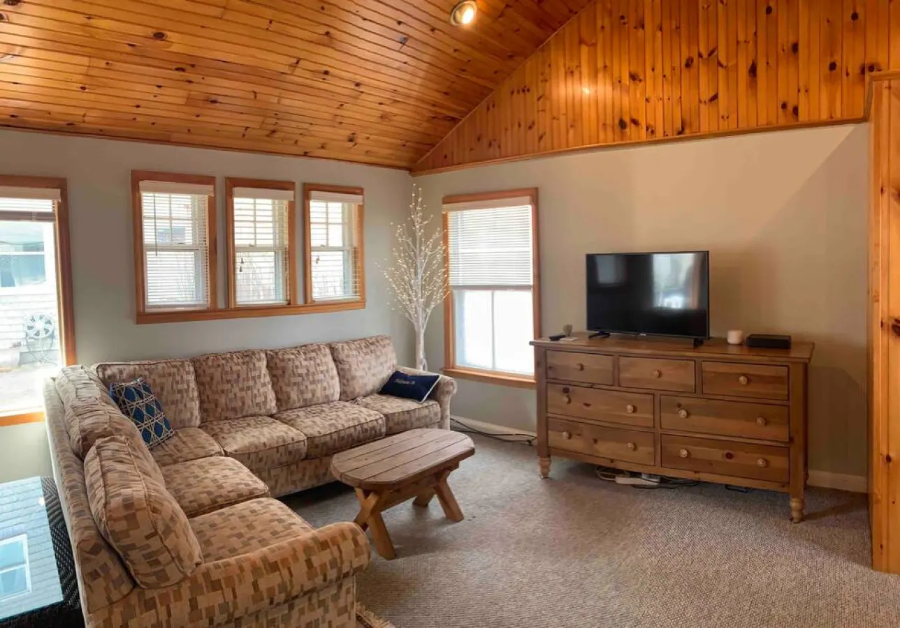 Spacious Guest House in Falmouth Village — photo 2