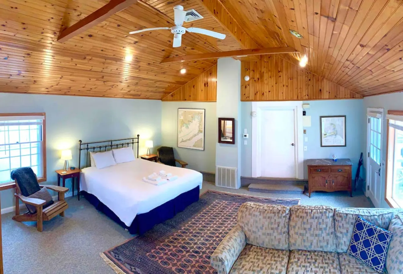 Spacious Guest House in Falmouth Village — photo 3