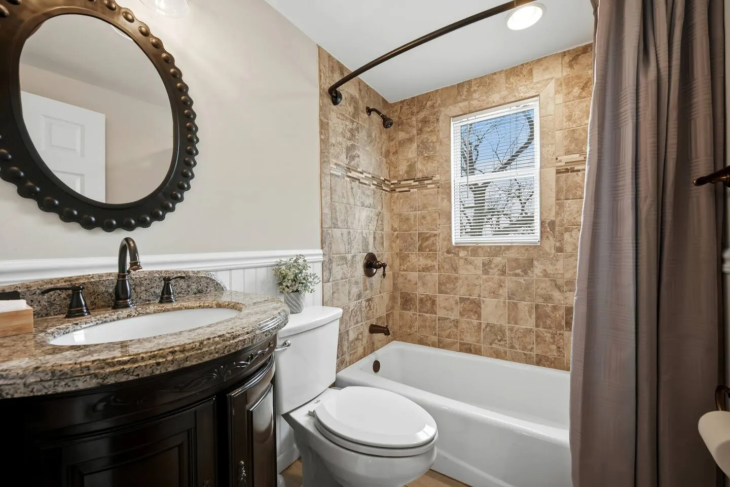 Historic Downtown Home with Fire Pit 20