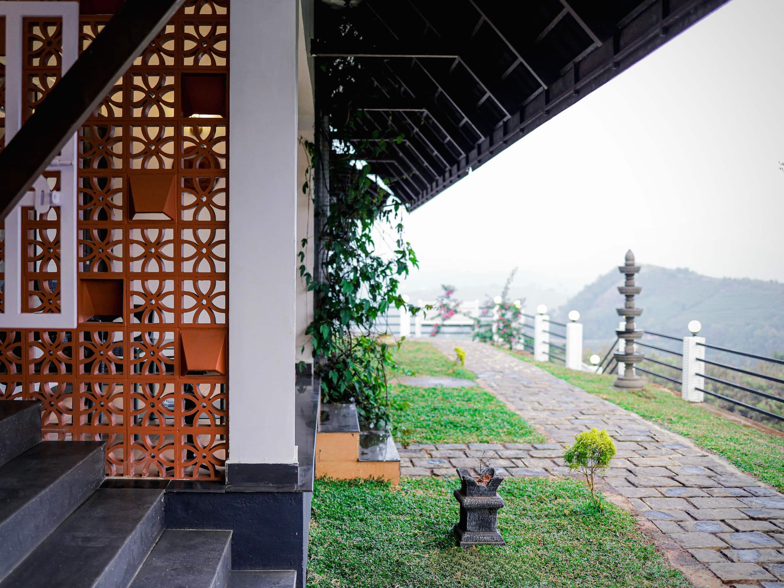 The Highlander - Private Tea Bungalow 7