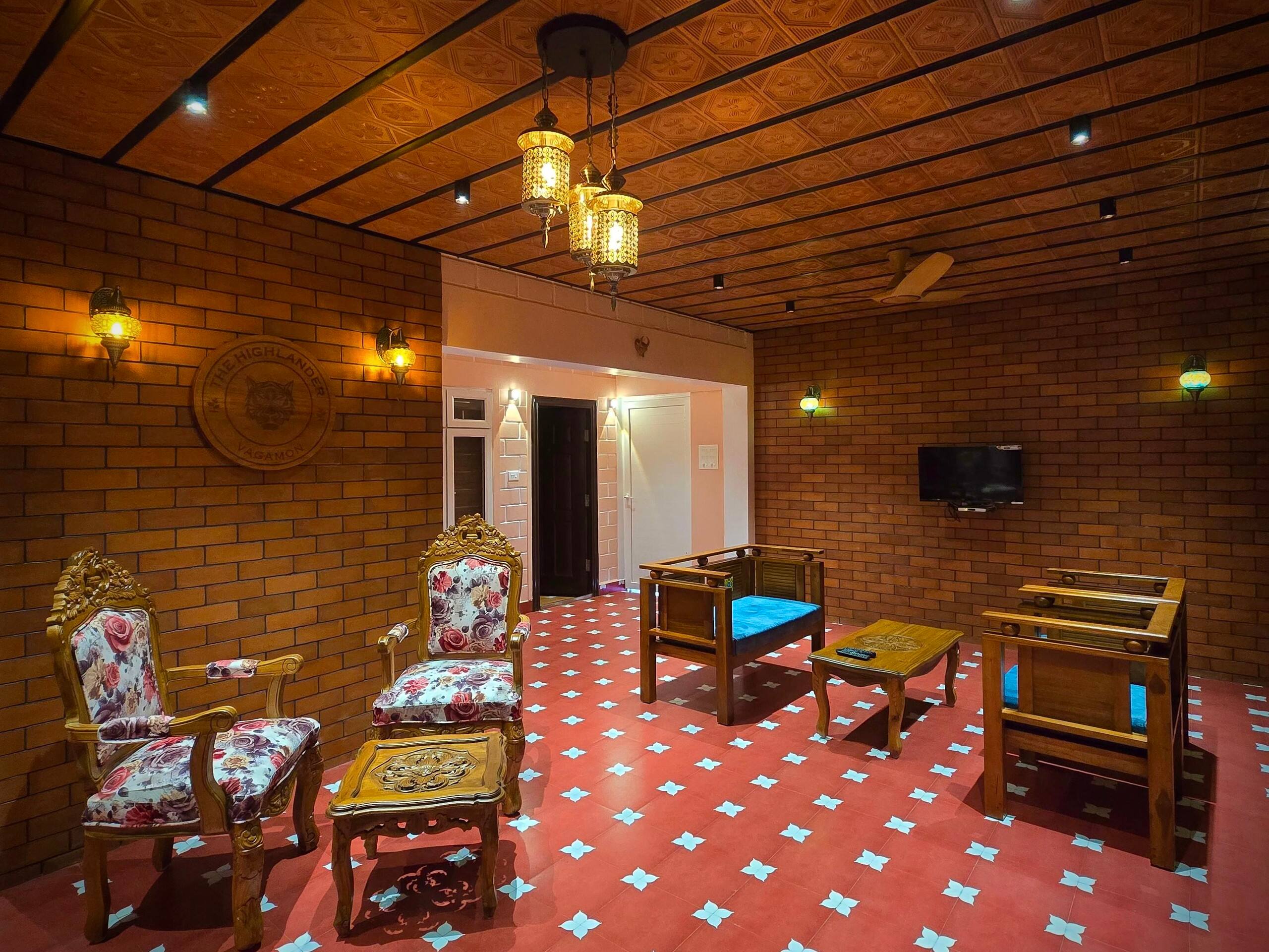 The Highlander - Private Tea Bungalow 5