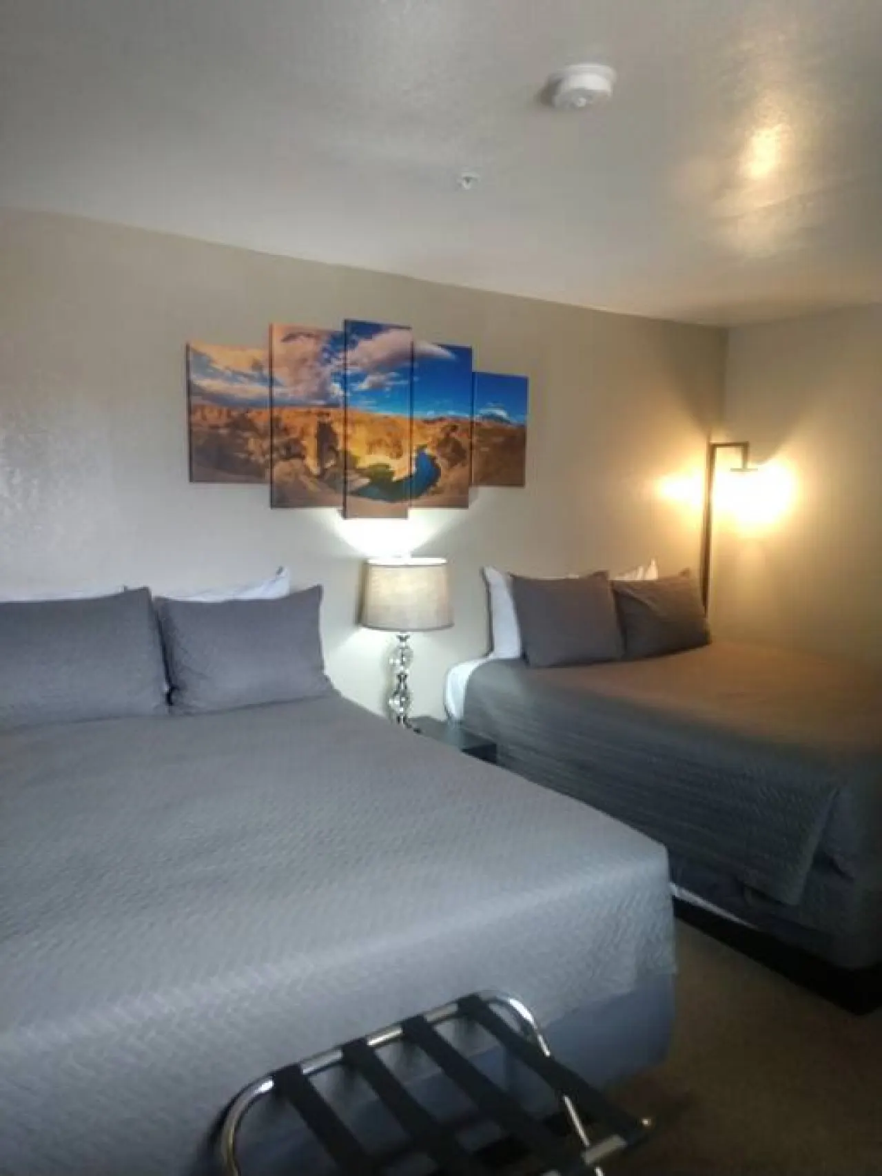 The Dam Motel #6 2