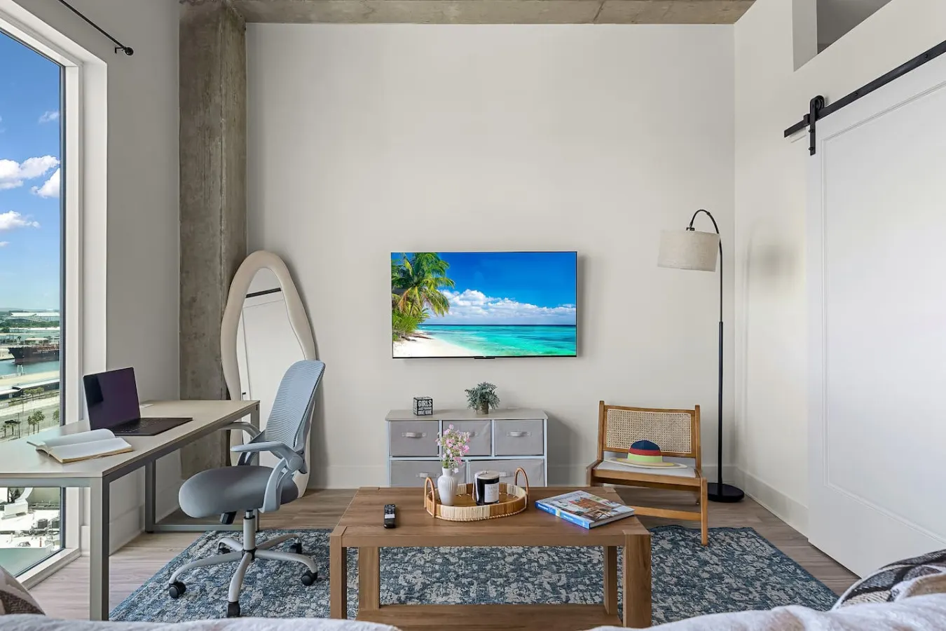 Channelside Oasis for Remote Workers! Steps to DT 3