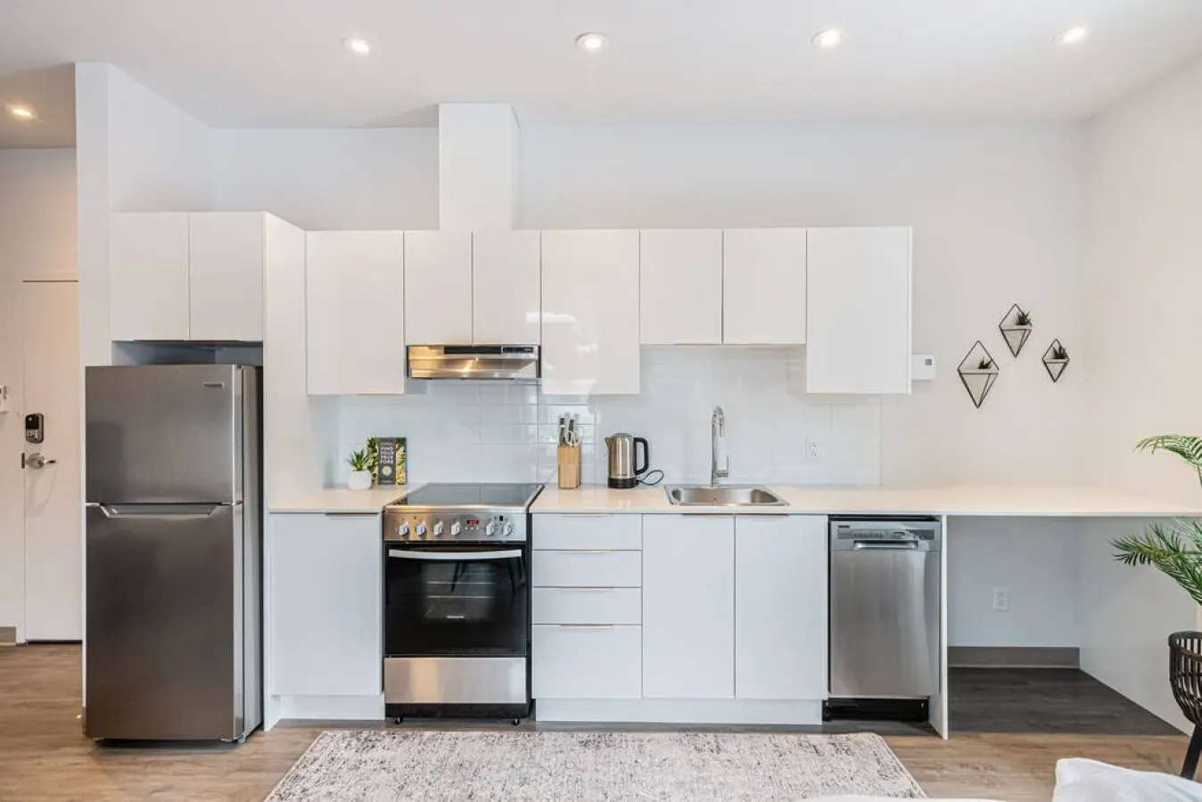 Plateau - Amazing New Apartment Close to Mount Royal - Unit 9 9