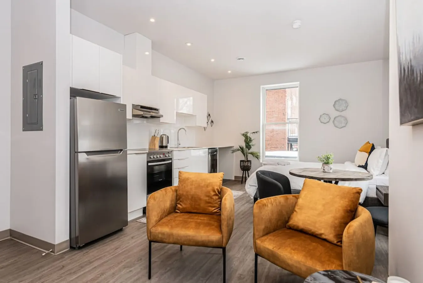Plateau - Amazing New Apartment Close to Mount Royal - Unit 9 3