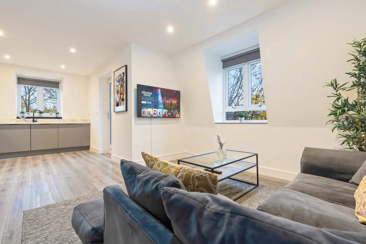 The Marsons Collection - Two Bed Apartment - Balcony - Parking 2