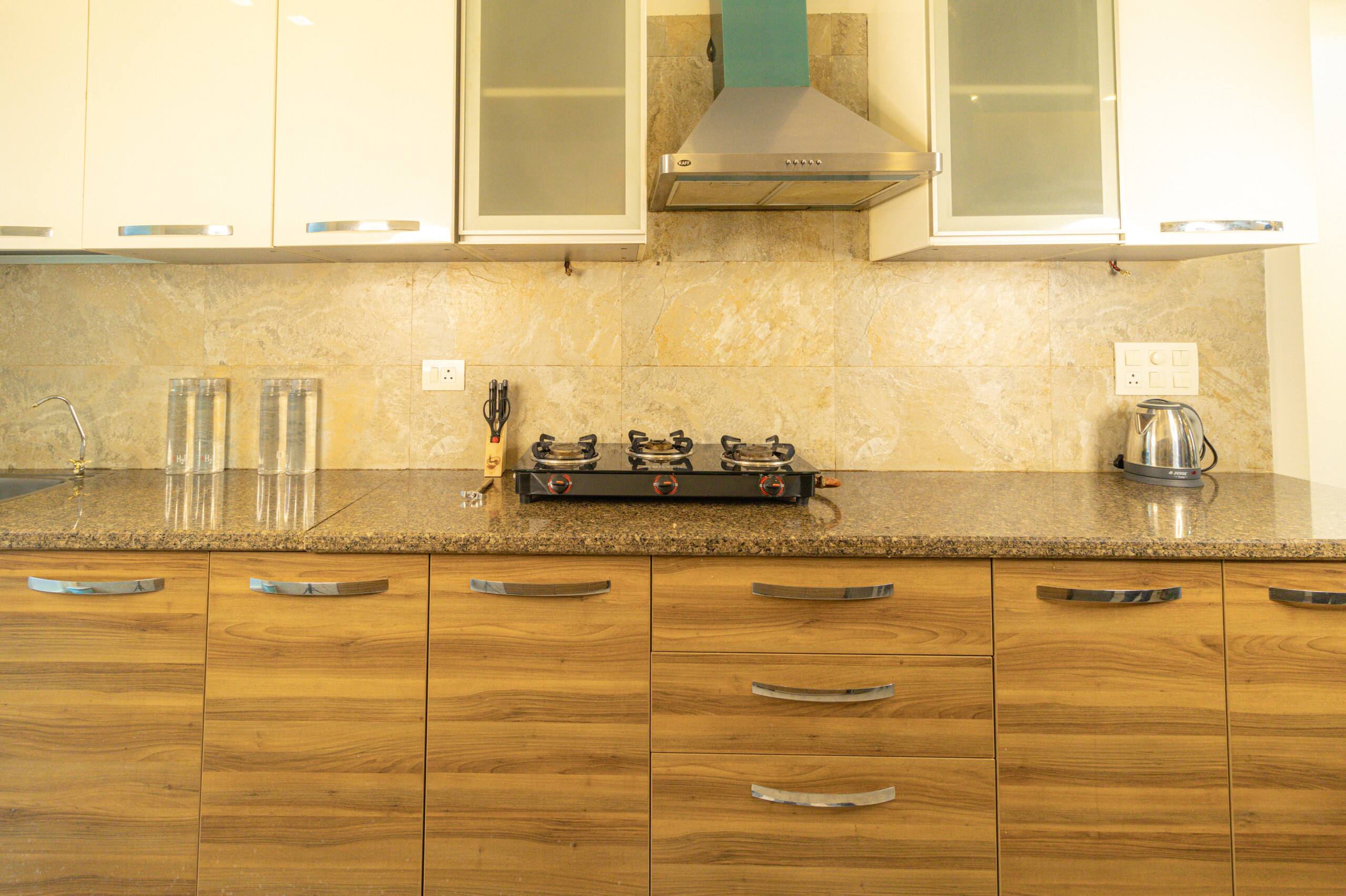 3BHK Villa Anjuna | Private Plunge Pool & Bathtub 17