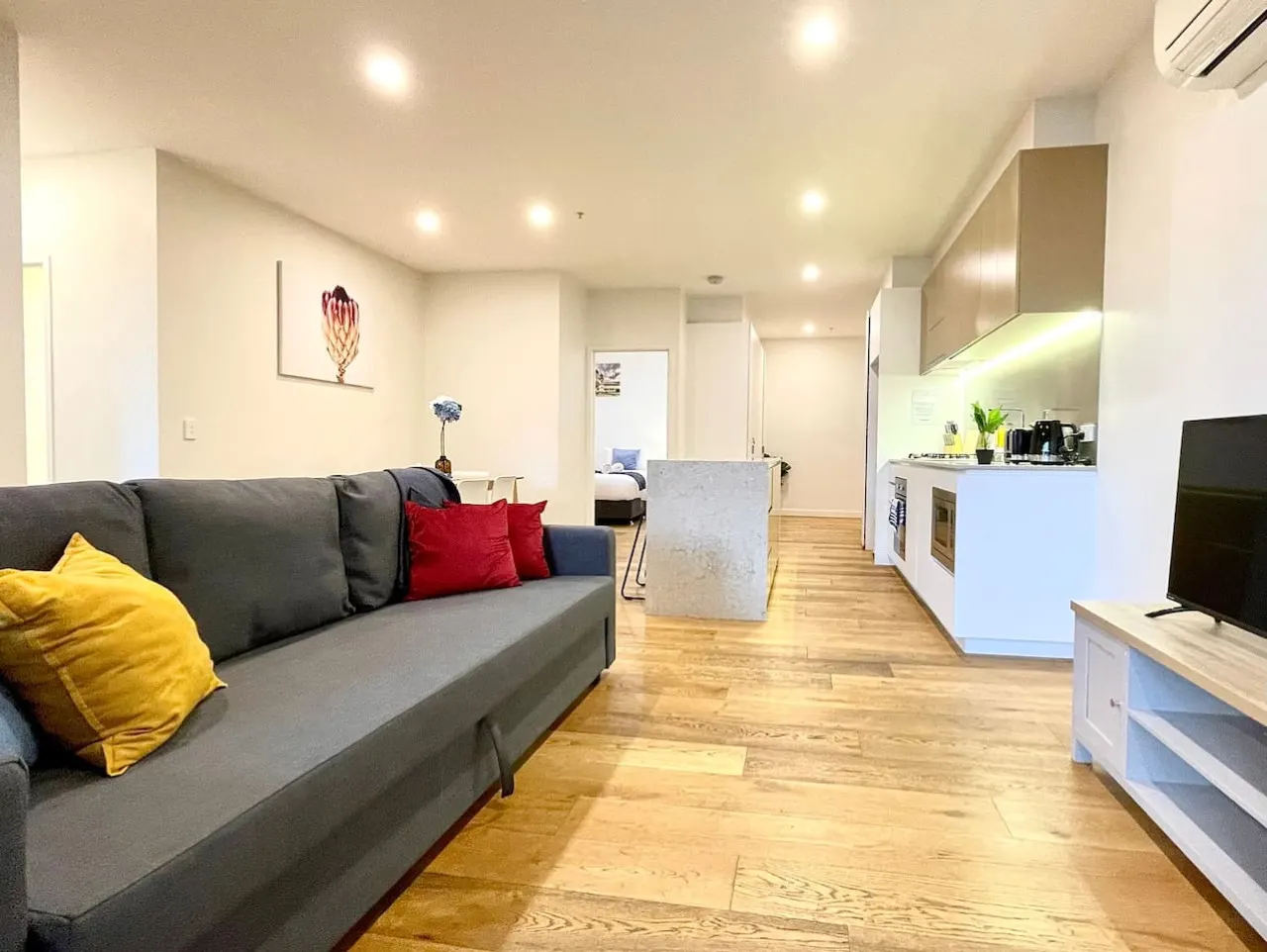 Premium 3BR Apt on Rose Lane CBD 4