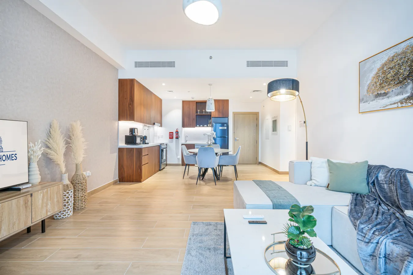 Charming La Mer Home w/ Private Beach & Burj View