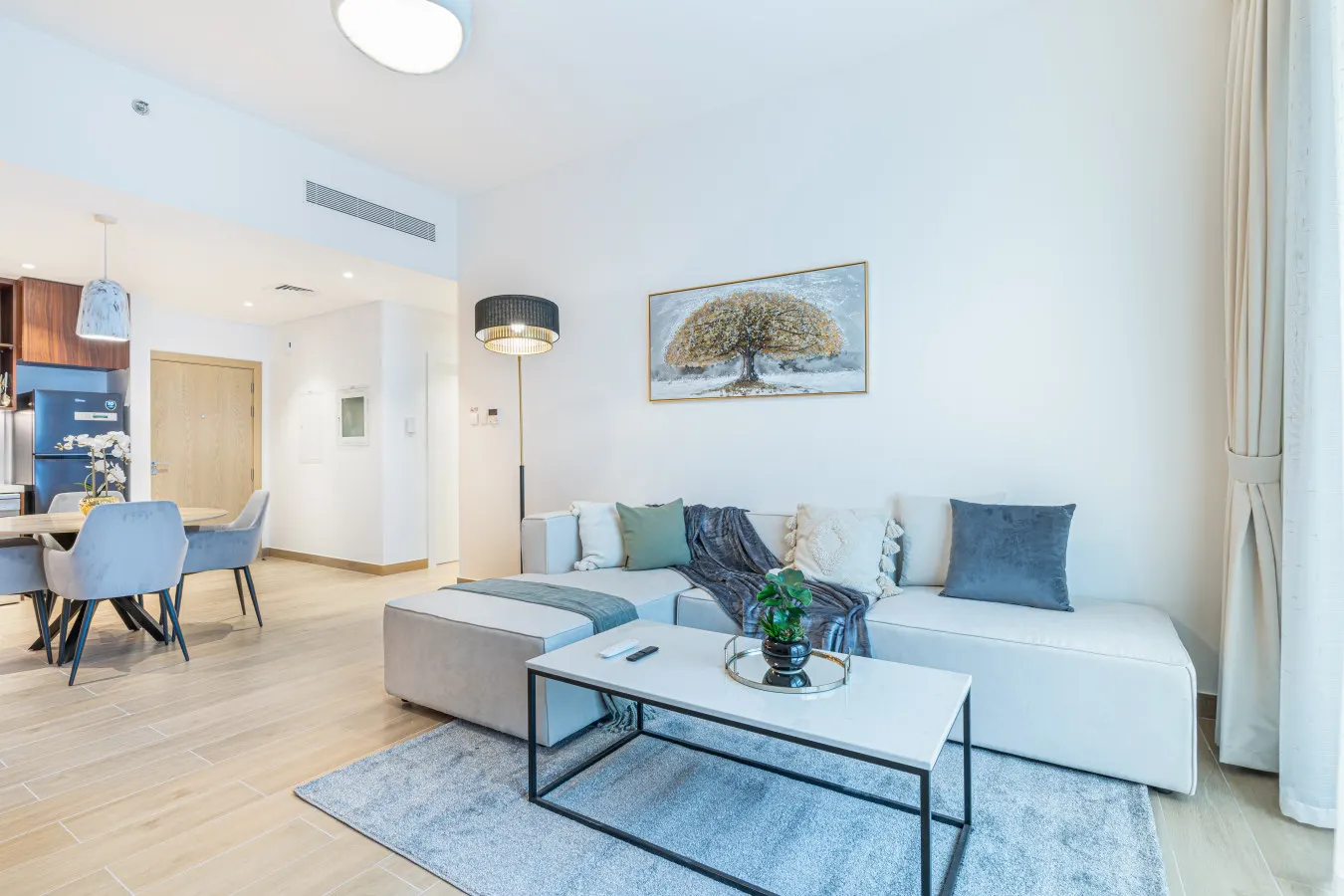 Charming La Mer Home w/ Private Beach & Burj View 12