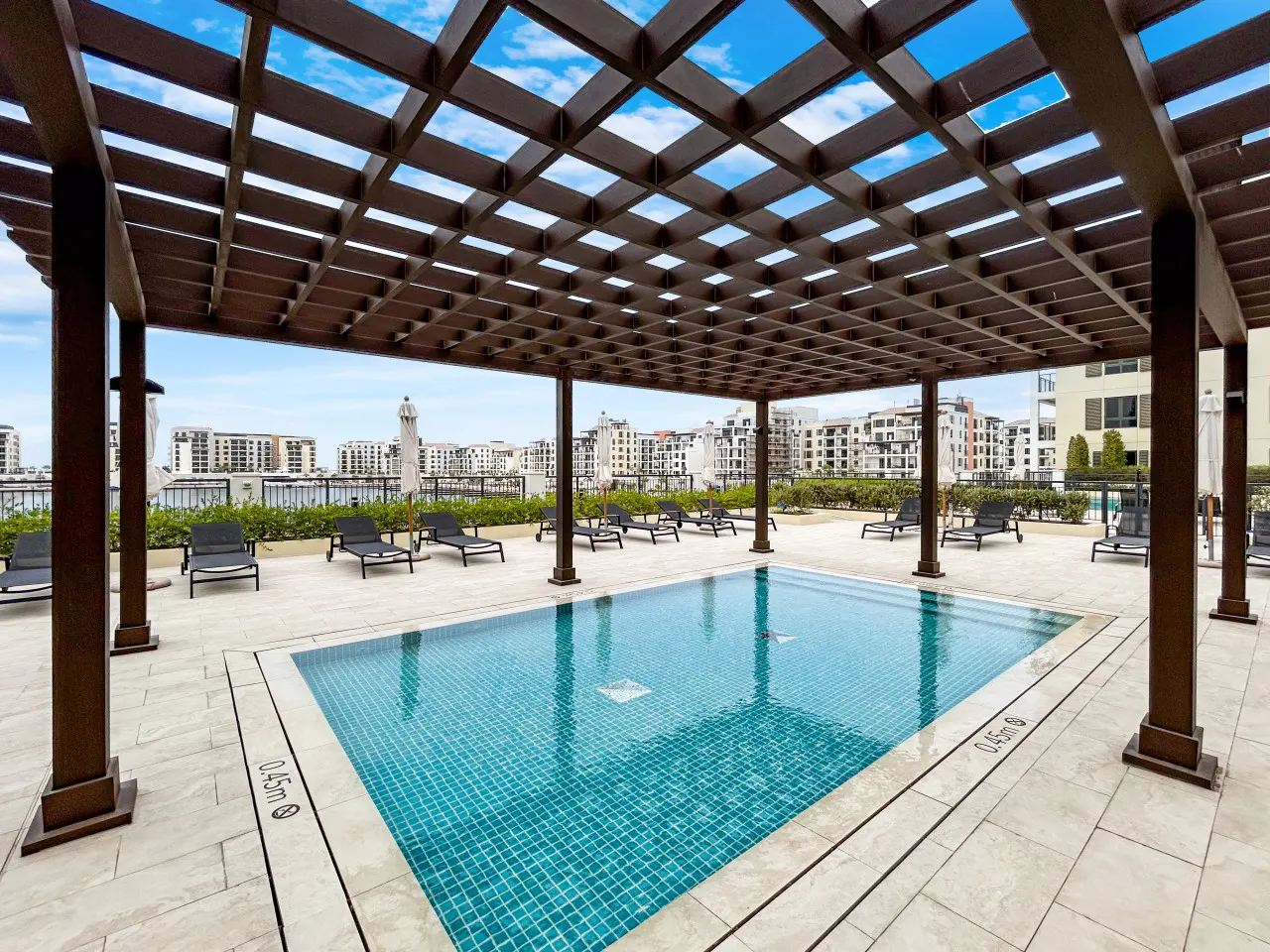 Charming La Mer Home w/ Private Beach & Burj View 17