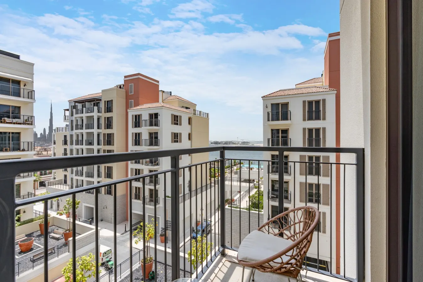 Charming La Mer Home w/ Private Beach & Burj View — photo 5