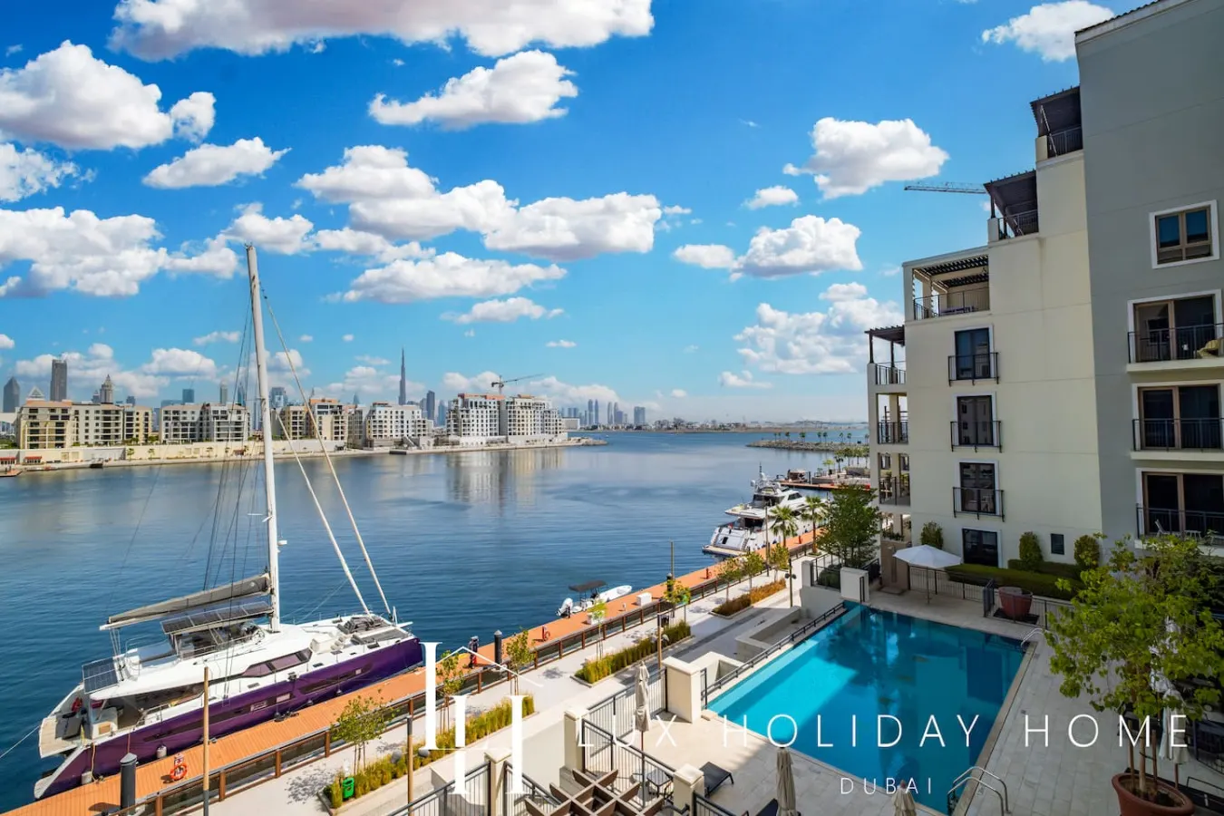 LUX The Le Pont Sea View Suite 13