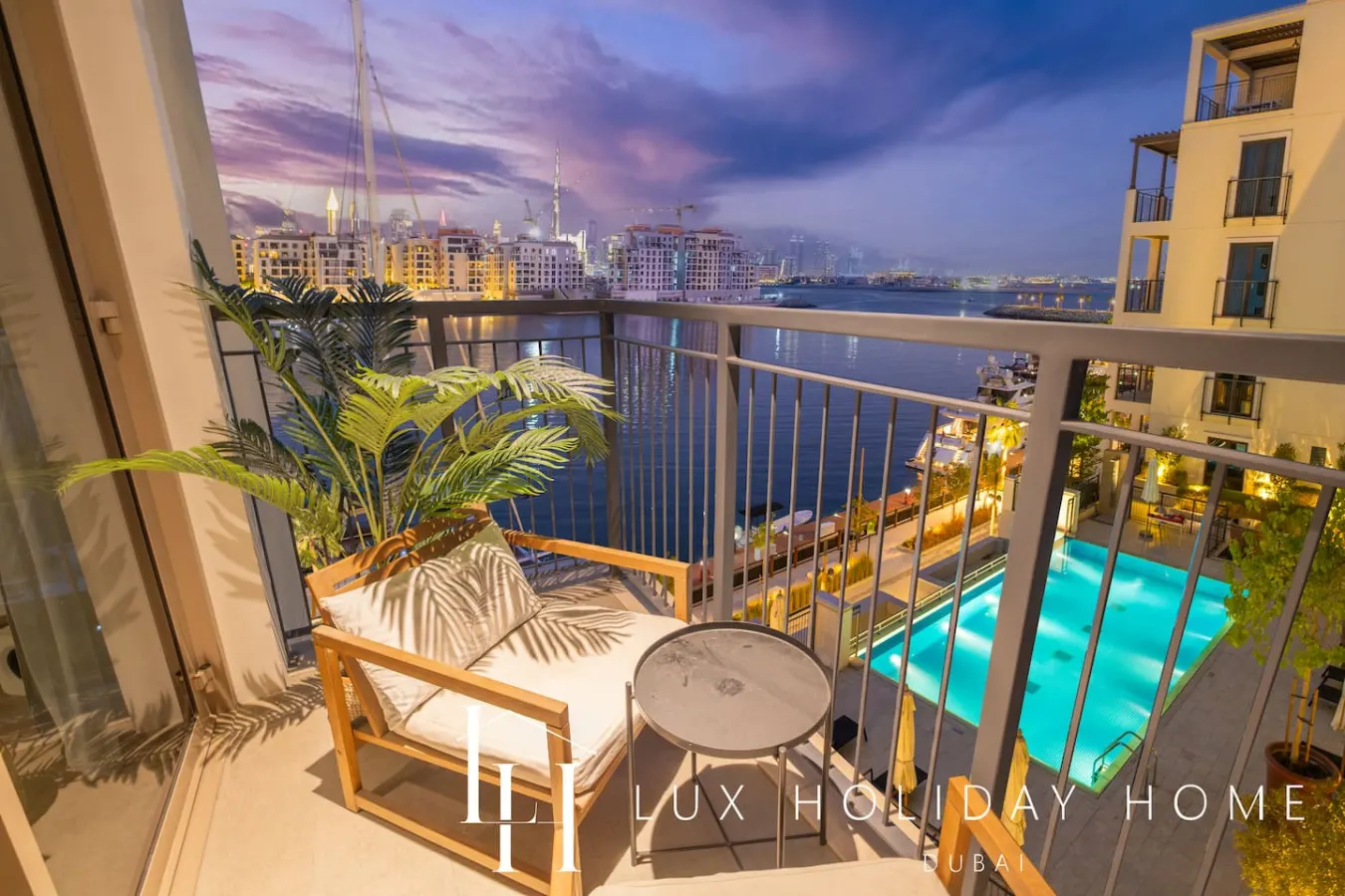 LUX The Le Pont Sea View Suite 5