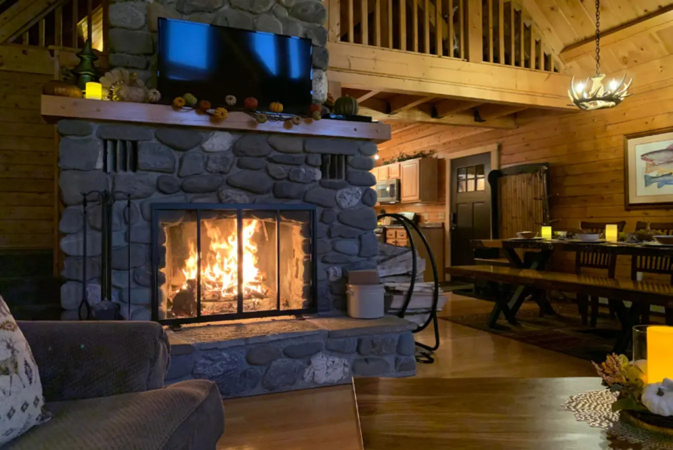 *Lake/Mtn View*Hot Tub*Fireplace*Game Room* 2