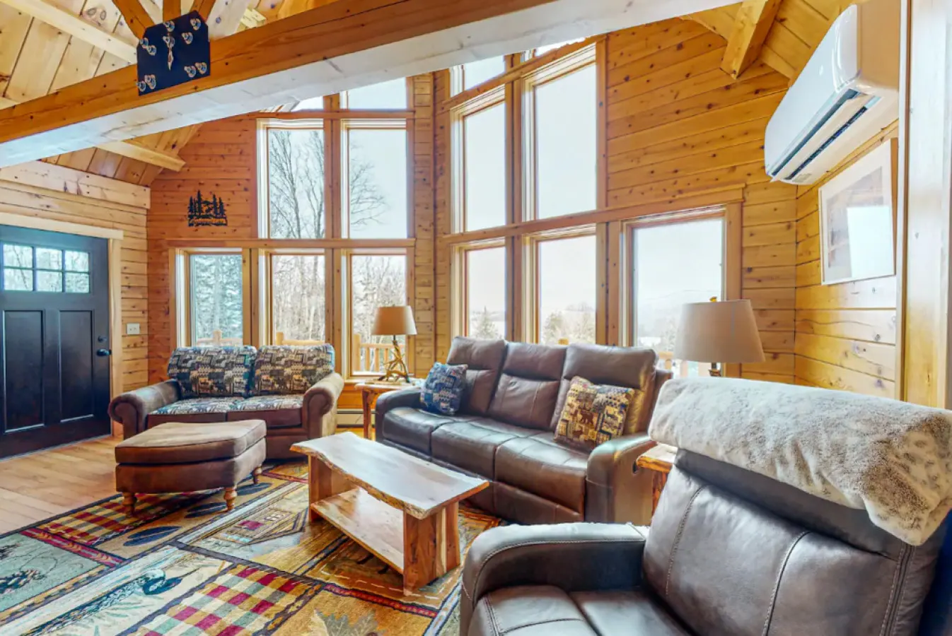 *Lake/Mtn View*Hot Tub*Fireplace*Game Room* 3
