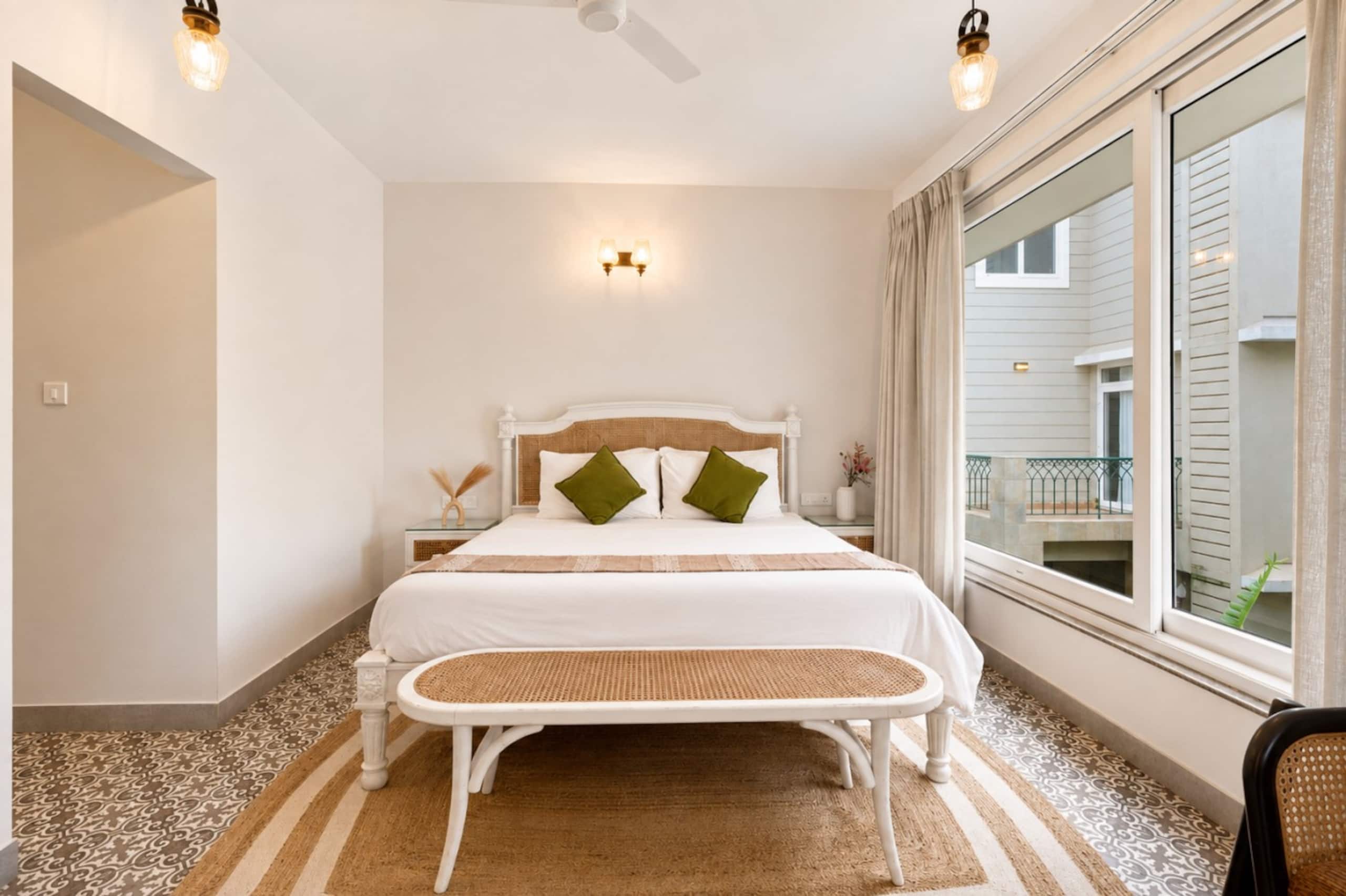 The Greendoor Villa - Varca, Pvt pool, near beach 35