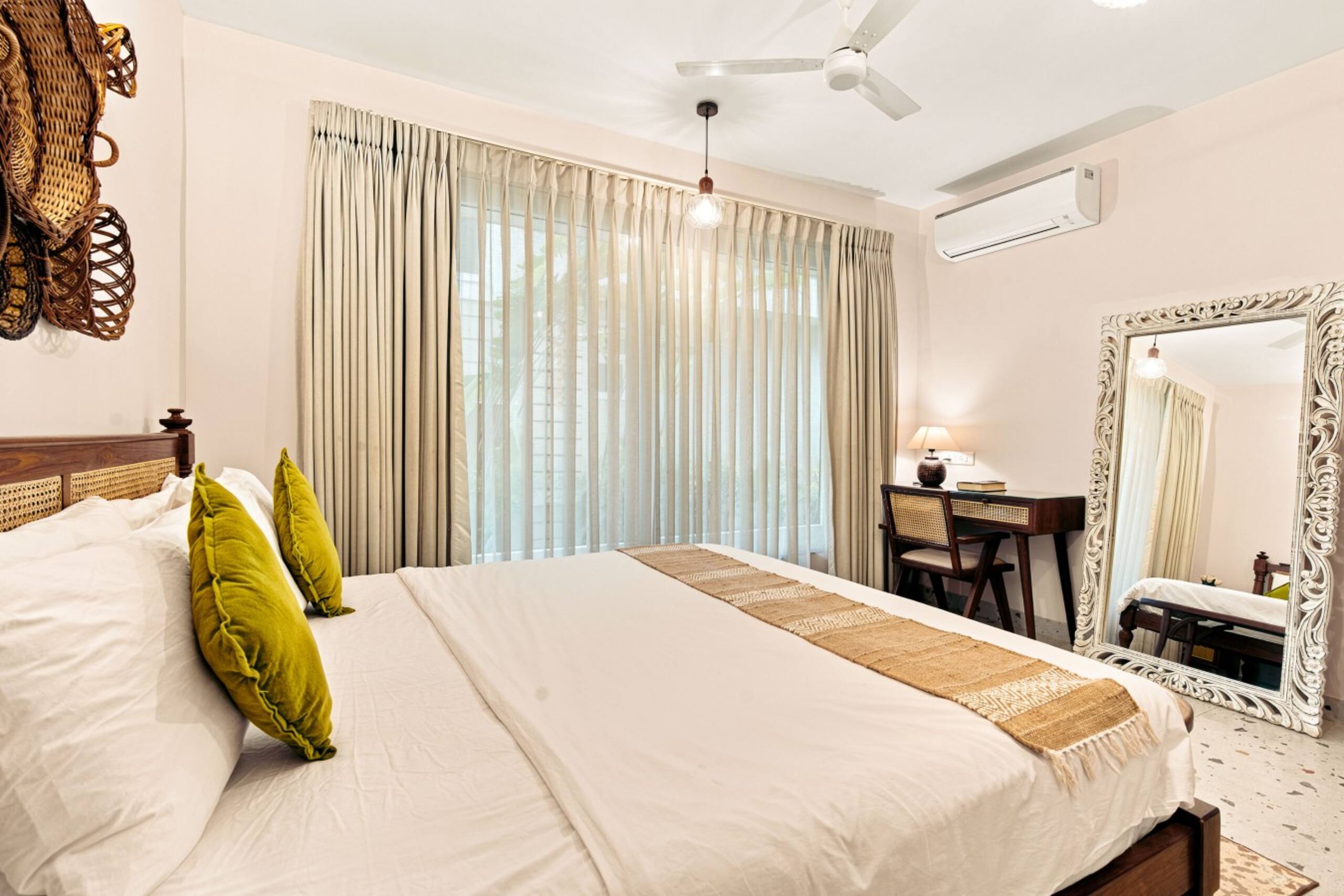 The Greendoor Villa - Varca, Pvt pool, near beach 22