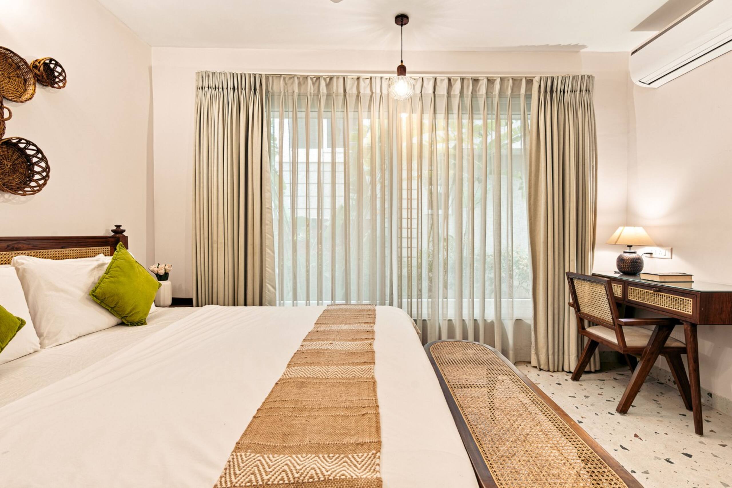 The Greendoor Villa - Varca, Pvt pool, near beach 23