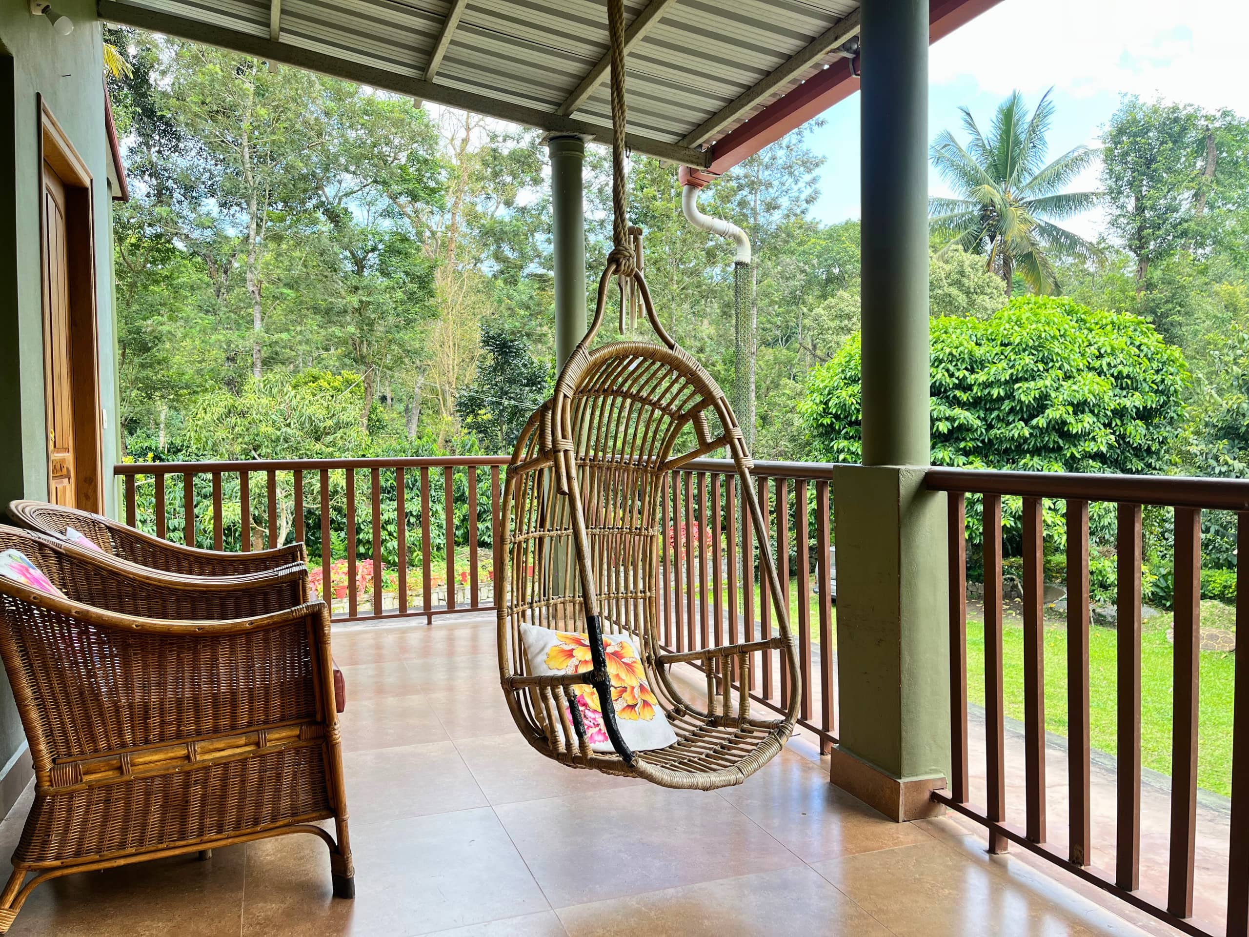 Coffee Estate Stay | Felice Stays 33